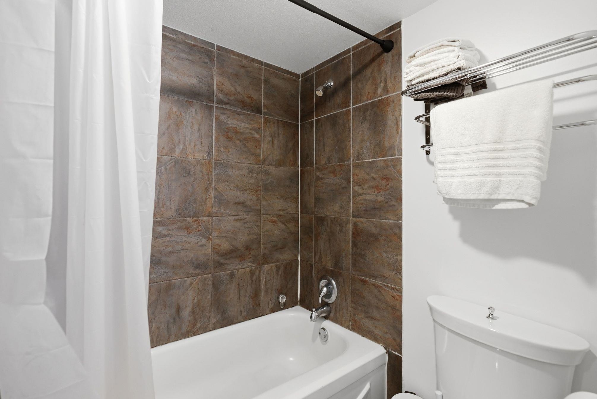  2510 4th Avenue - MLS&reg; # R3125219