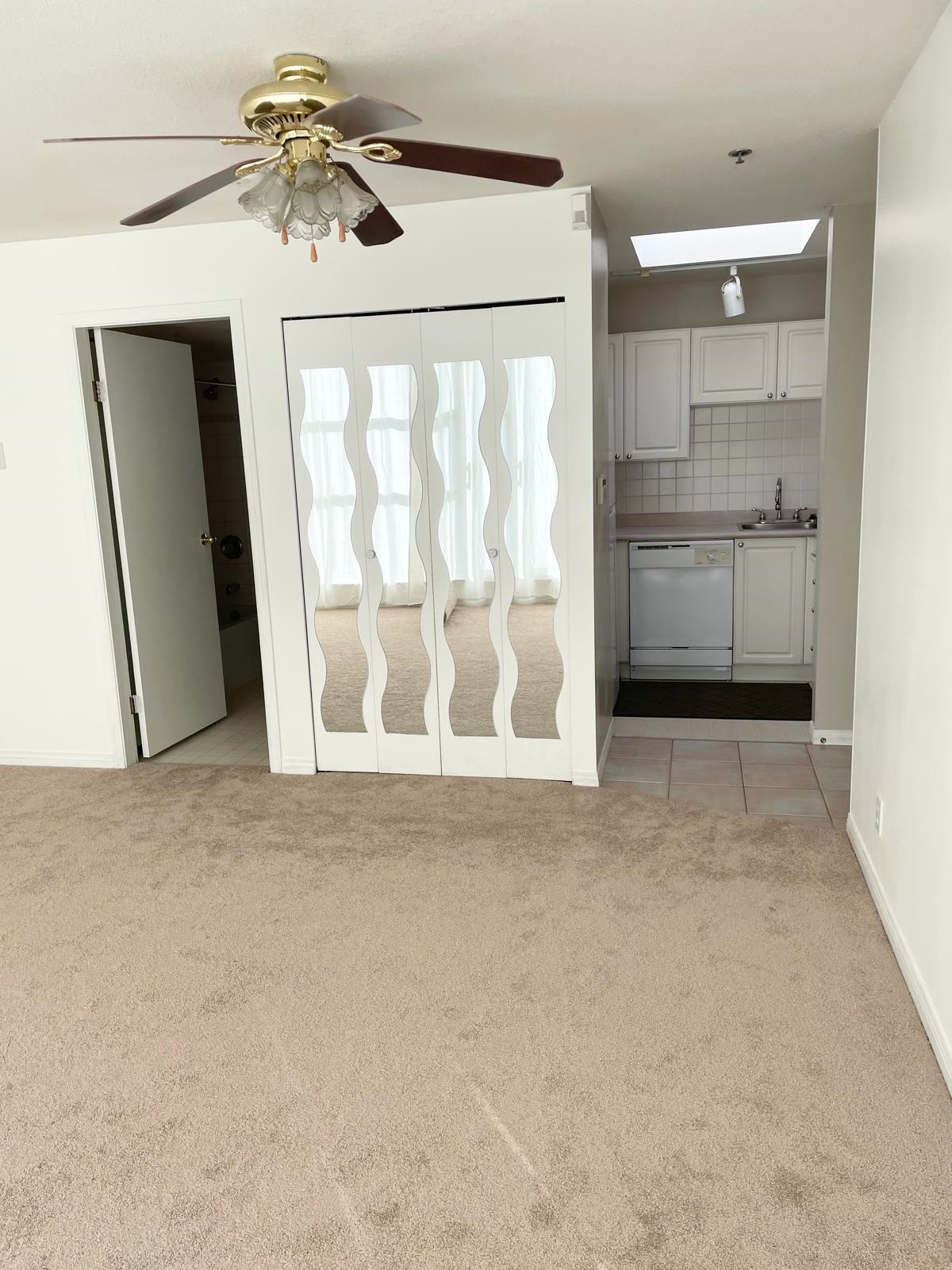 PH3 4113 Fraser Street - MLS&reg; # R3125369