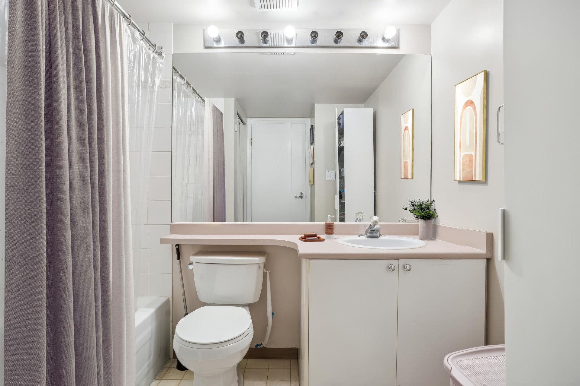 PH3 4113 Fraser Street - MLS&reg; # R3125369