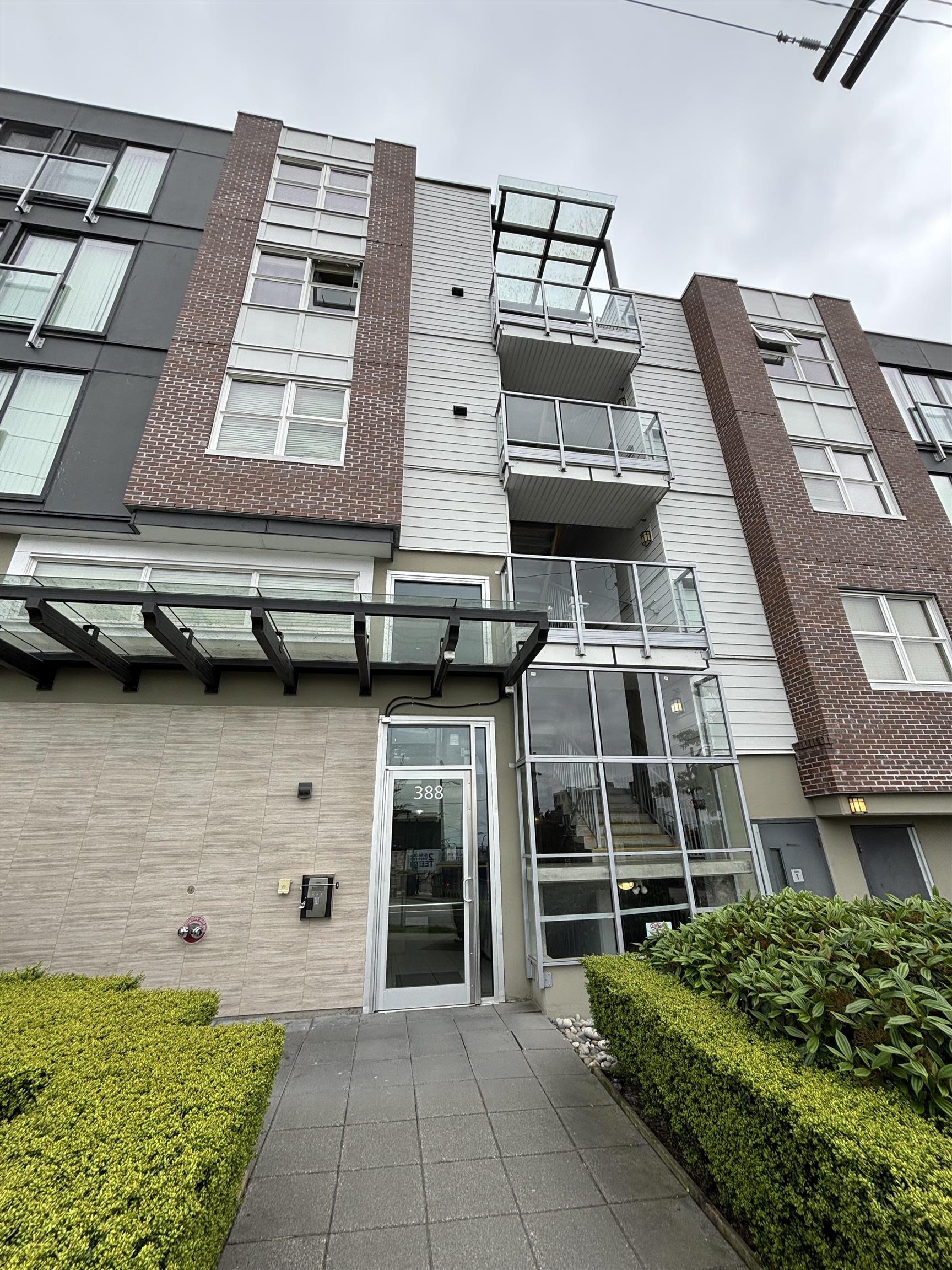 x10 388 Kootenay Street - MLS&reg; # R3125889
