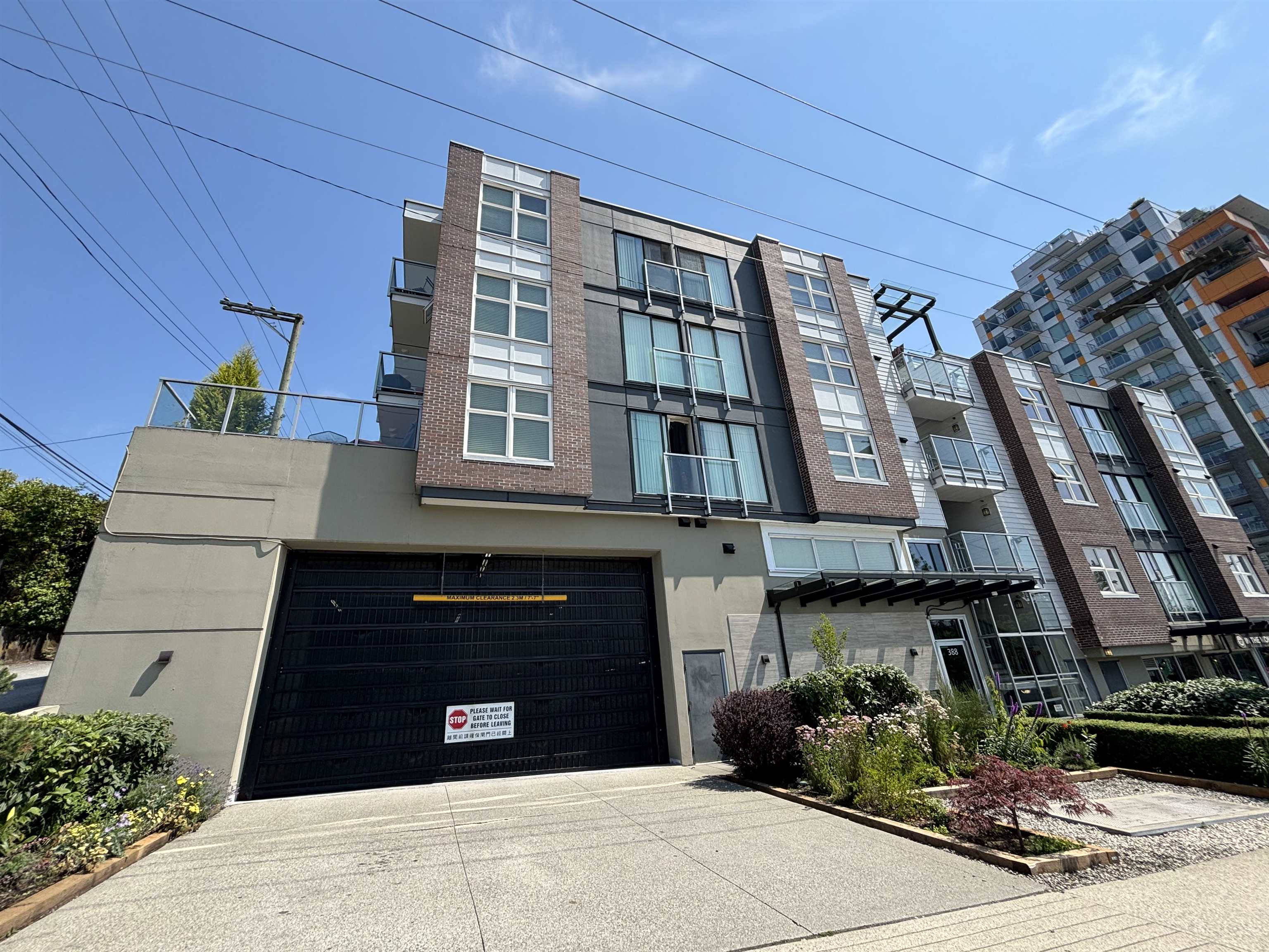 x10 388 Kootenay Street - MLS&reg; # R3125889