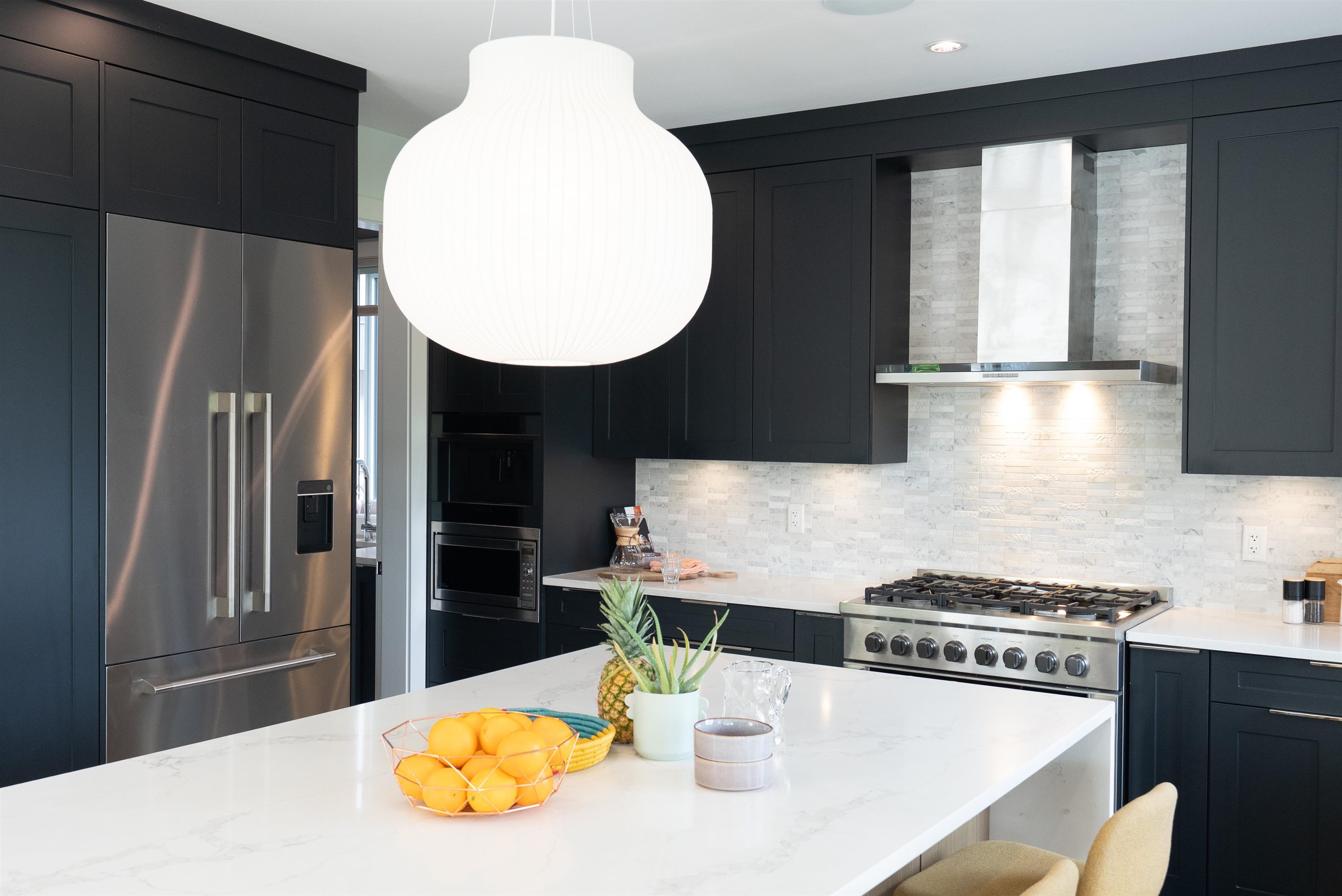  900 Hendry Avenue - MLS&reg; # R3125967
