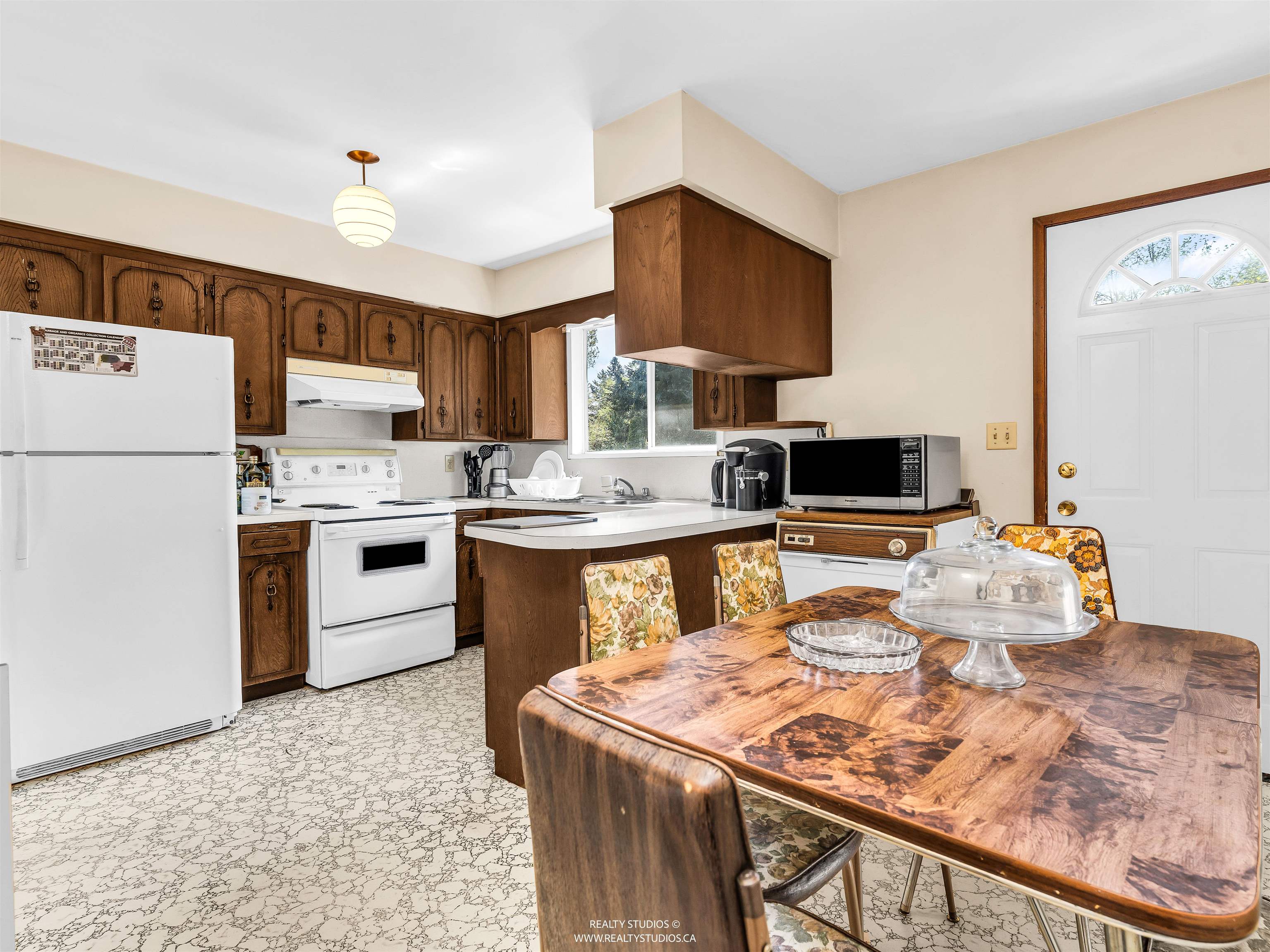  2553 Bendale Road - MLS&reg; # R3126455