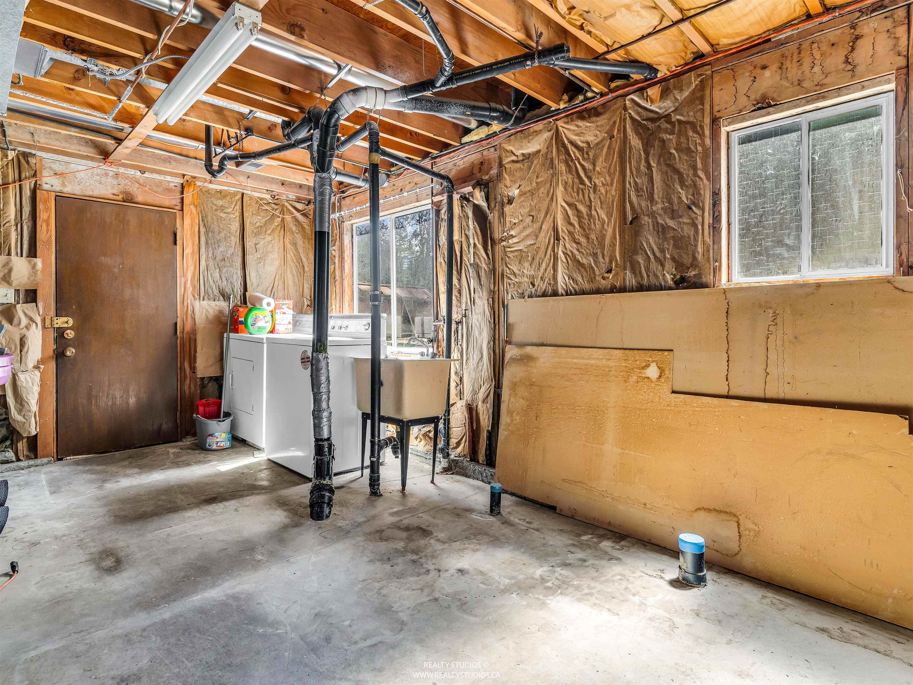  2553 Bendale Road - MLS&reg; # R3126455