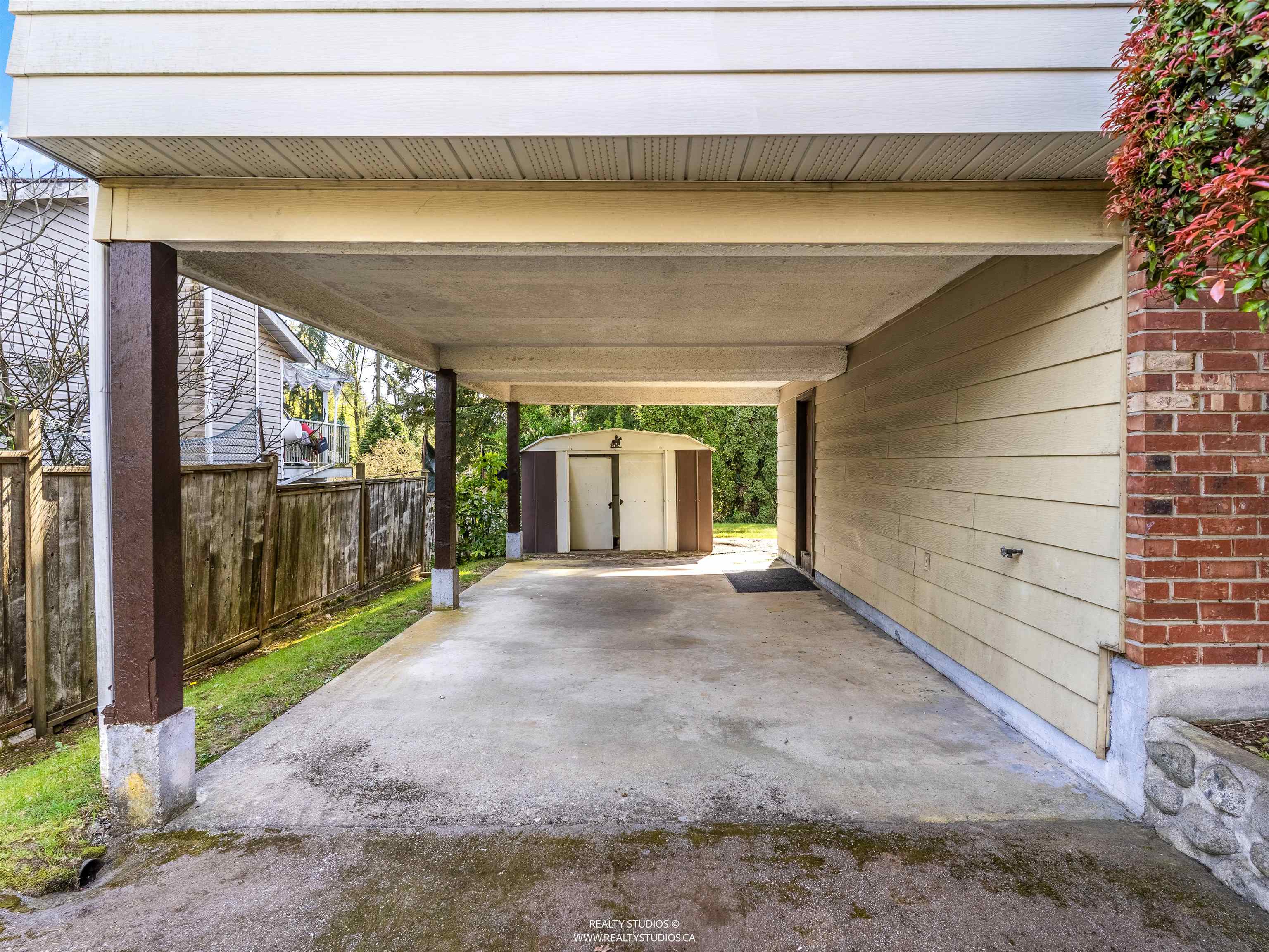  2553 Bendale Road - MLS&reg; # R3126455