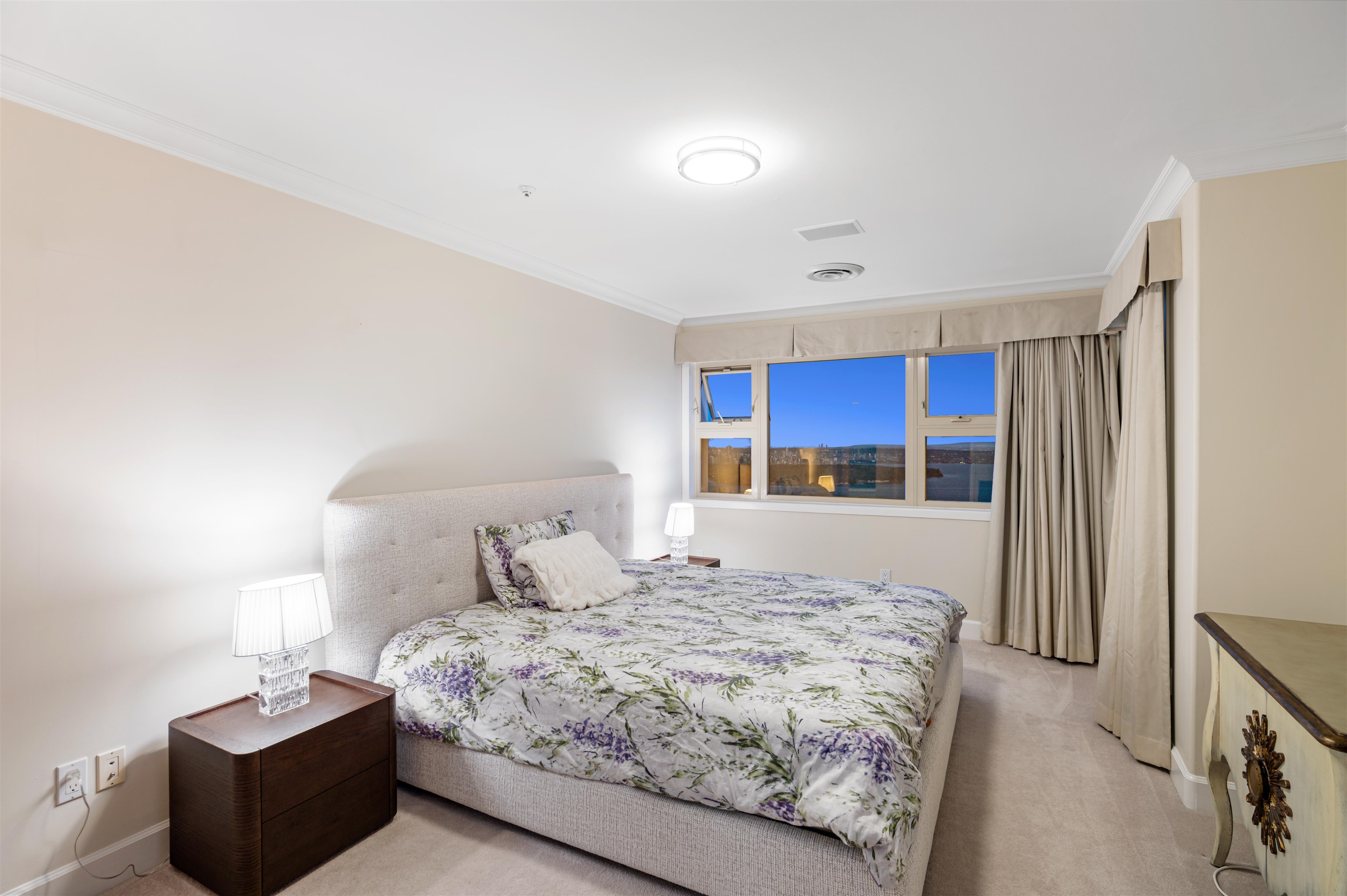  1526 Chippendale Court - MLS&reg; # R3126964