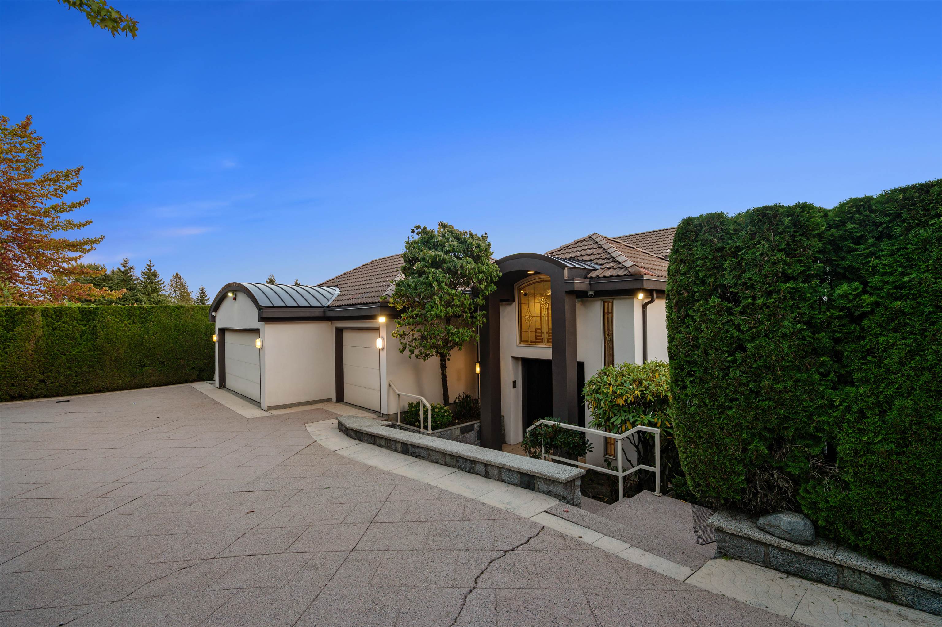  1526 Chippendale Court - MLS&reg; # R3126964