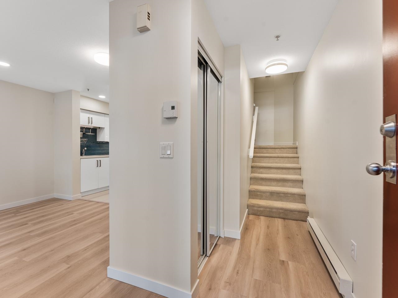  3138 4th Avenue - MLS&reg; # R3127145