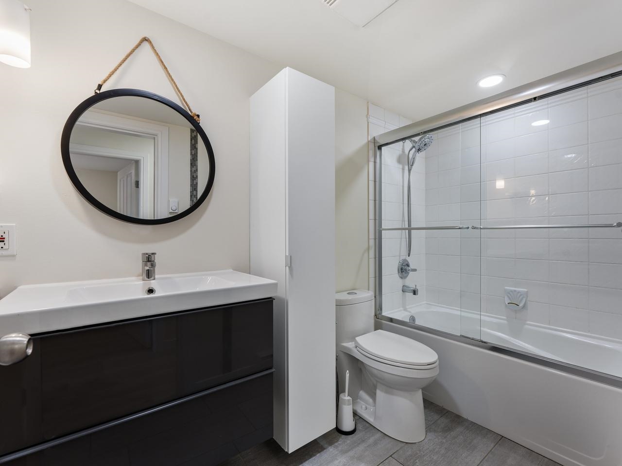  3138 4th Avenue - MLS&reg; # R3127145