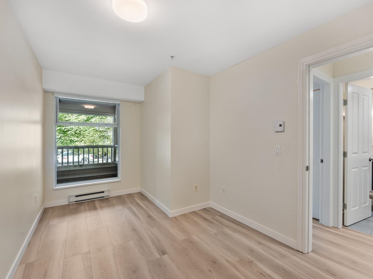  3138 4th Avenue - MLS&reg; # R3127145