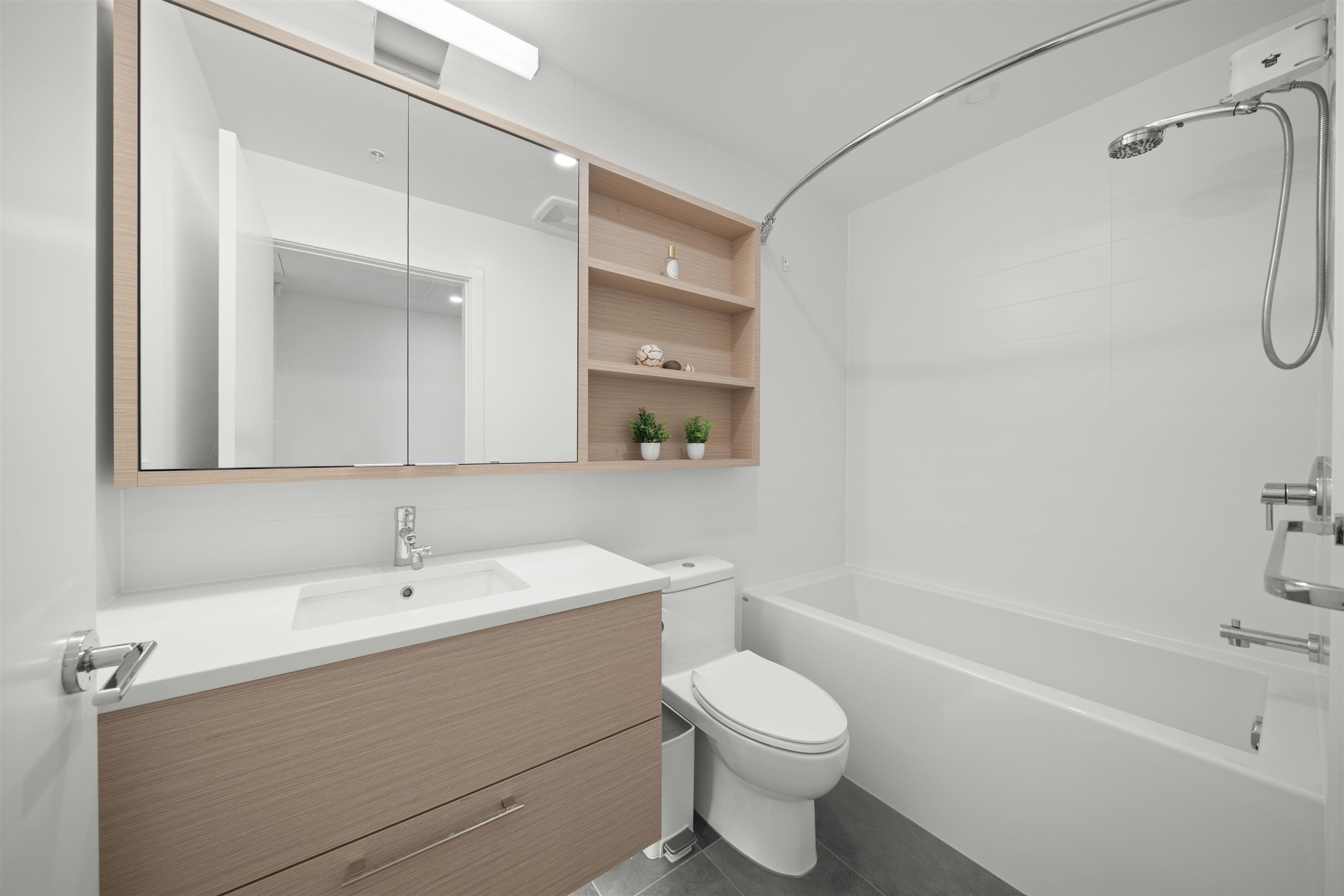 301 8888 Osler Street - MLS&reg; # R3127475