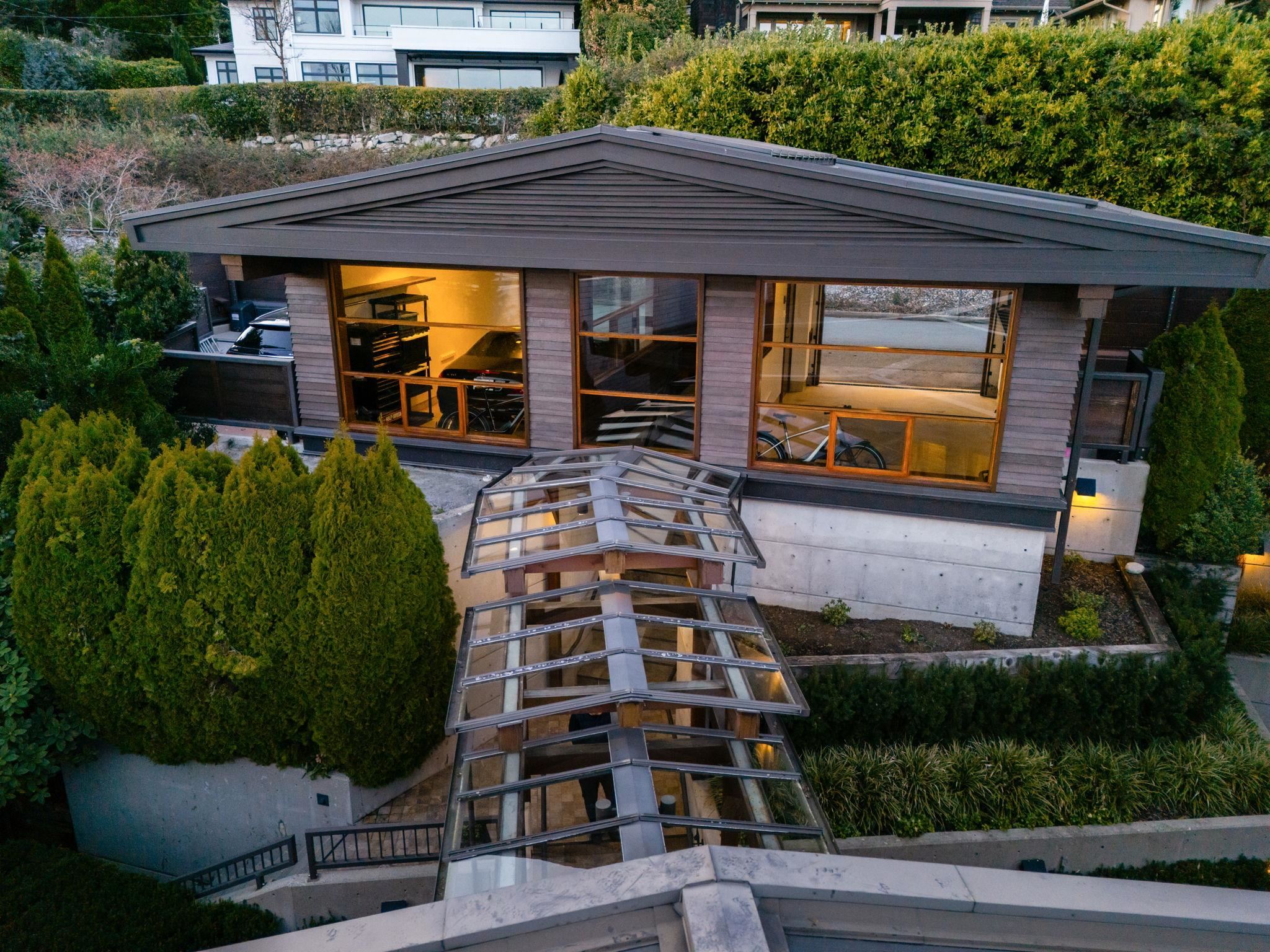 3673 Sunset Lane - MLS&reg; # R3128612