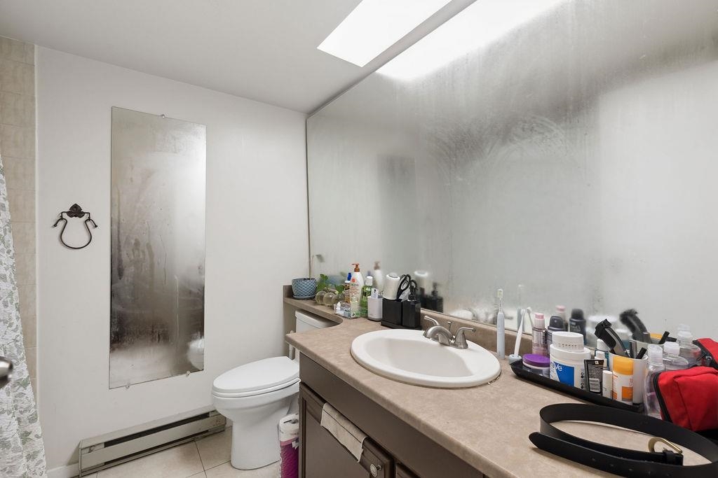 211 444 49th Avenue - MLS&reg; # R3129008