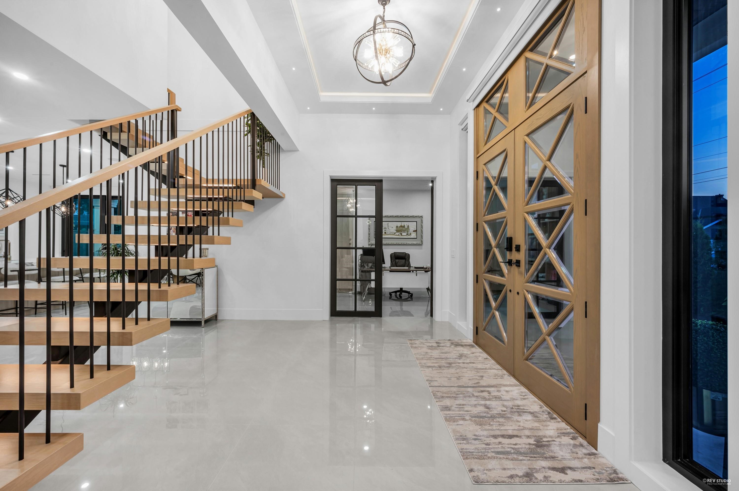  1390 Sutherland Avenue - MLS&reg; # R3129116