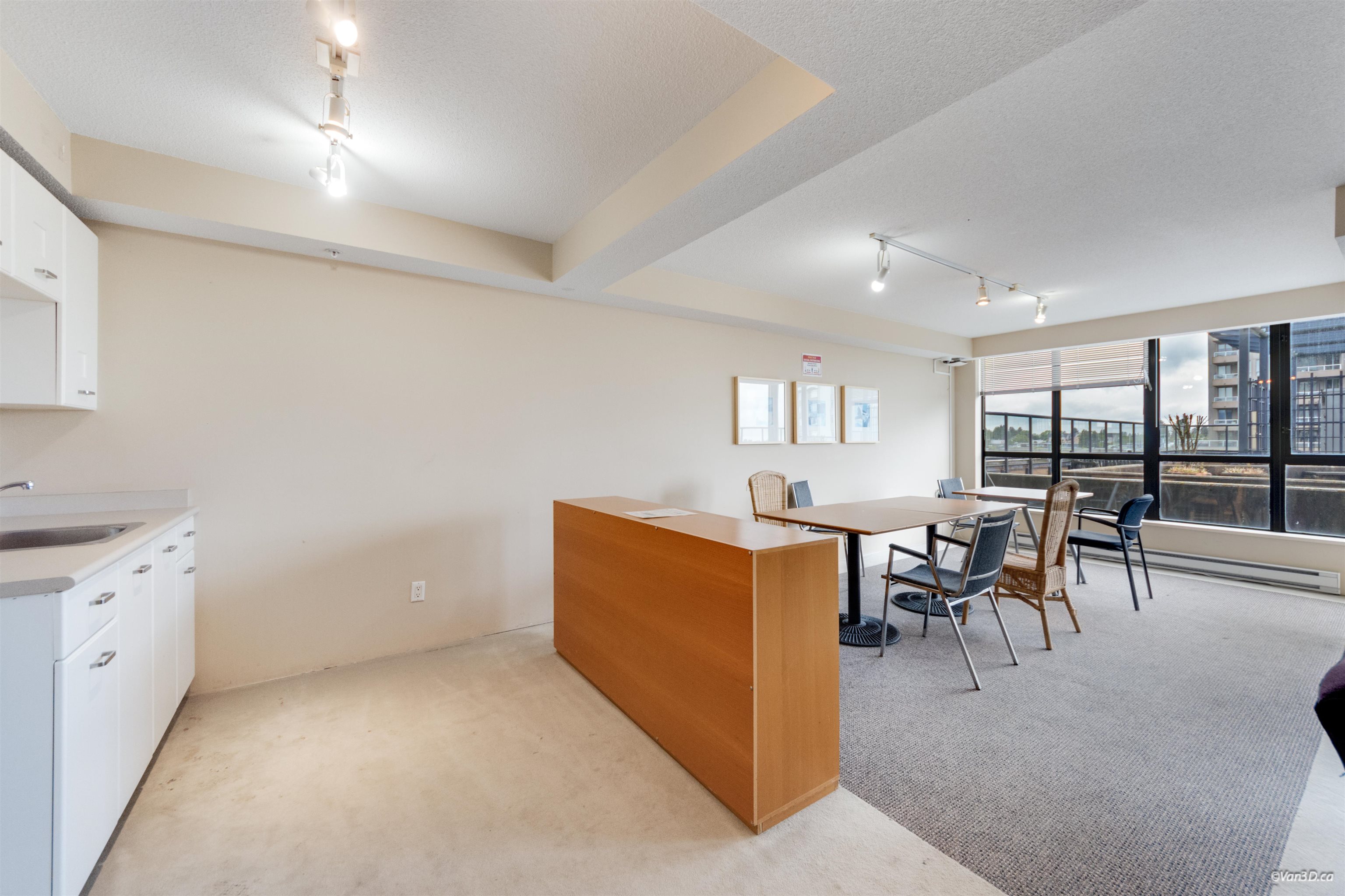 205 3438 Vanness Avenue - MLS&reg; # R3129717