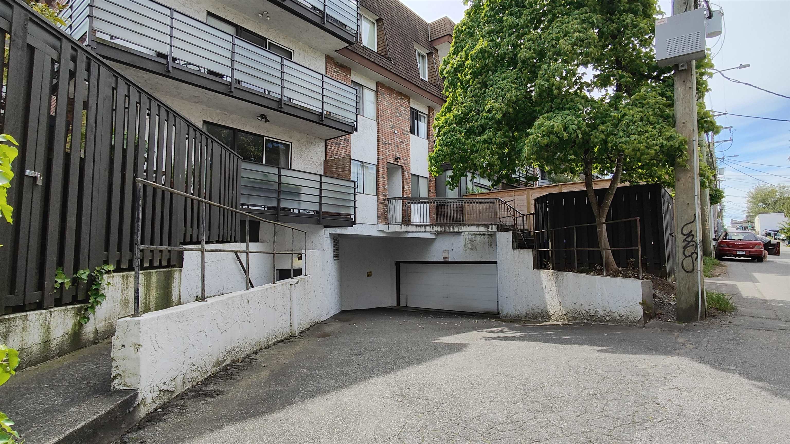 202 1933 5th Avenue - MLS&reg; # R3129839
