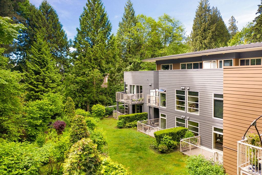 PH2 2832 Capilano Road - MLS&reg; # R3130318