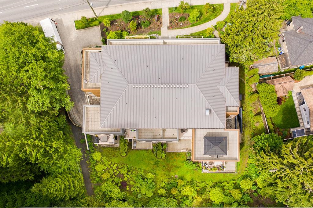 PH2 2832 Capilano Road - MLS&reg; # R3130318