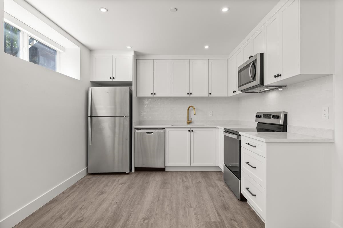 2 62 21st Avenue - MLS&reg; # R3130589