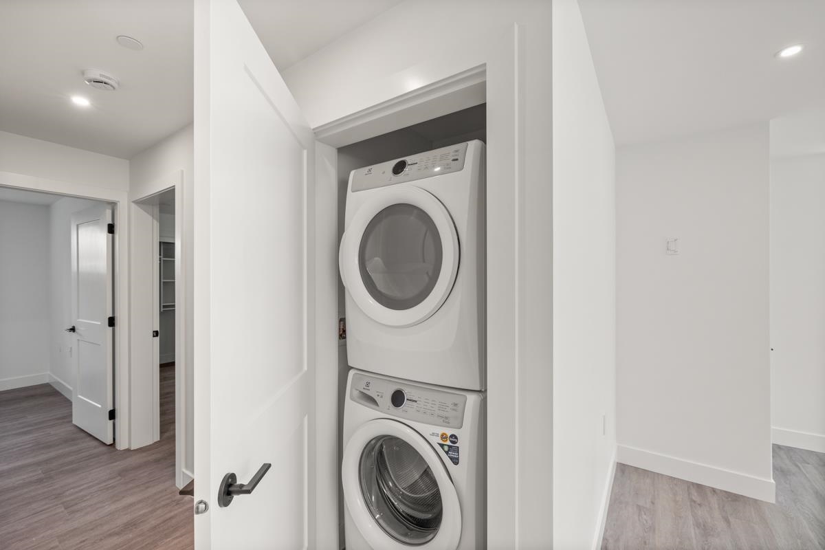 2 62 21st Avenue - MLS&reg; # R3130589