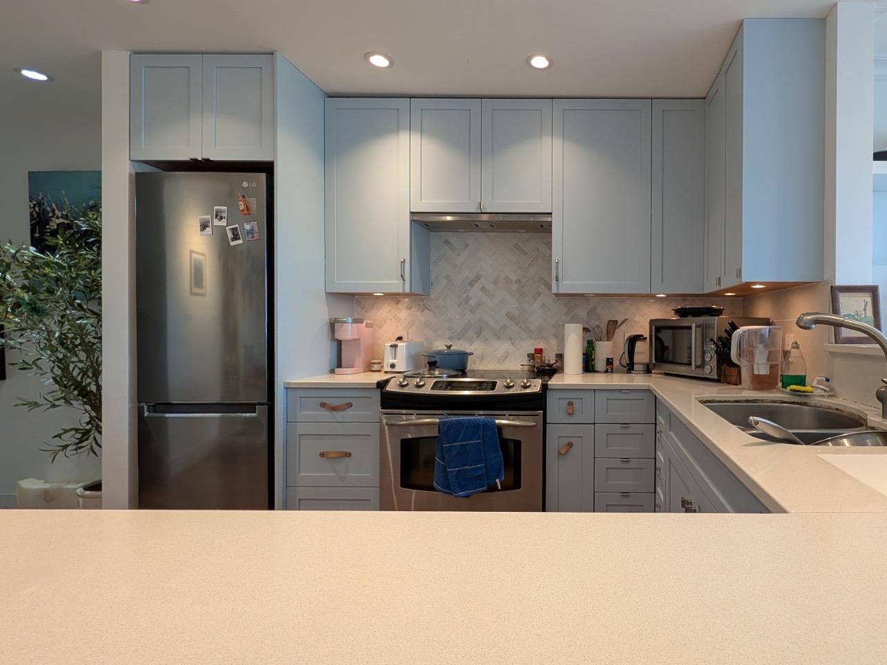 21 1201 Lamey's Mill Road - MLS&reg; # R3130711