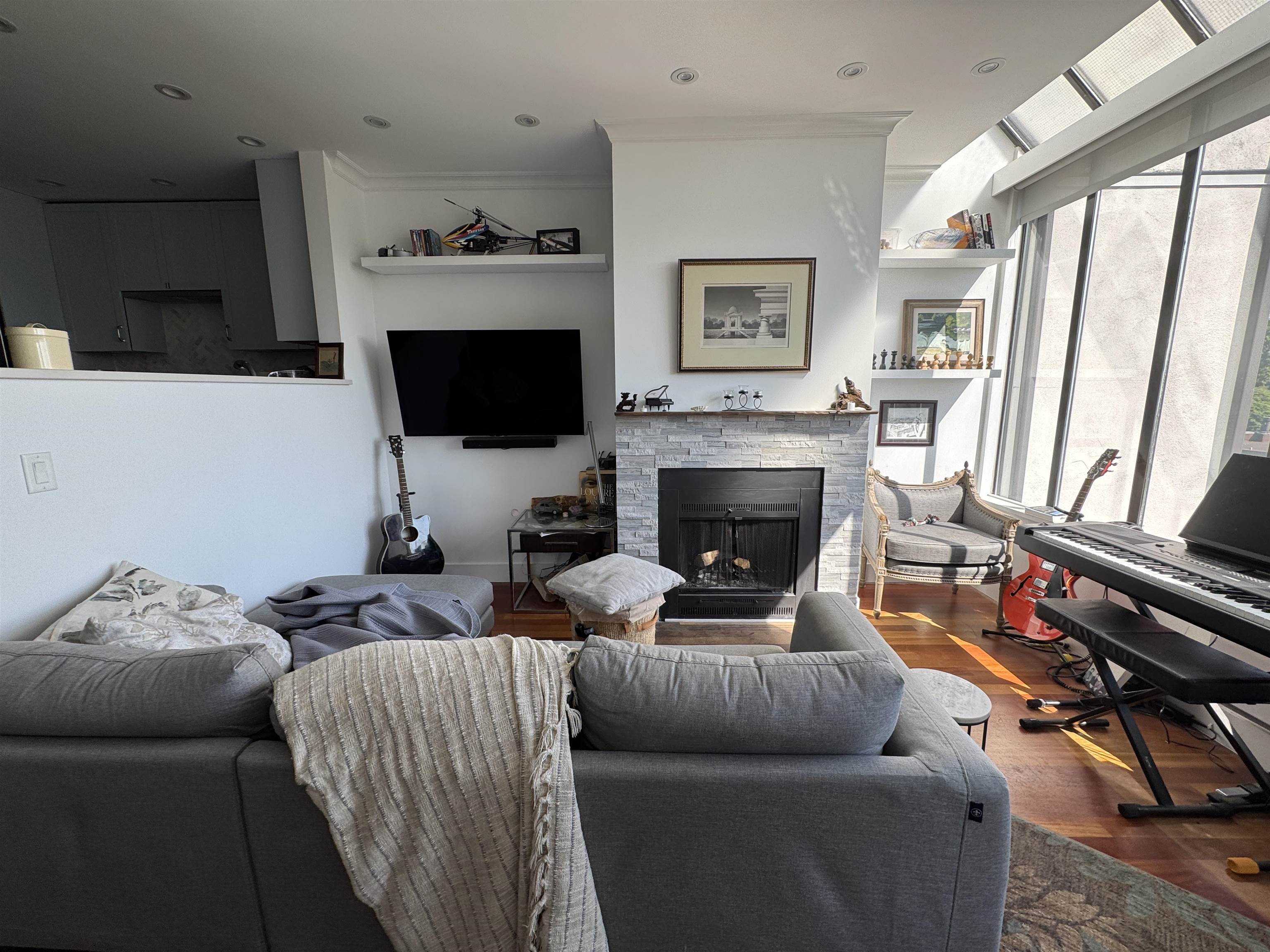 21 1201 Lamey's Mill Road - MLS&reg; # R3130711