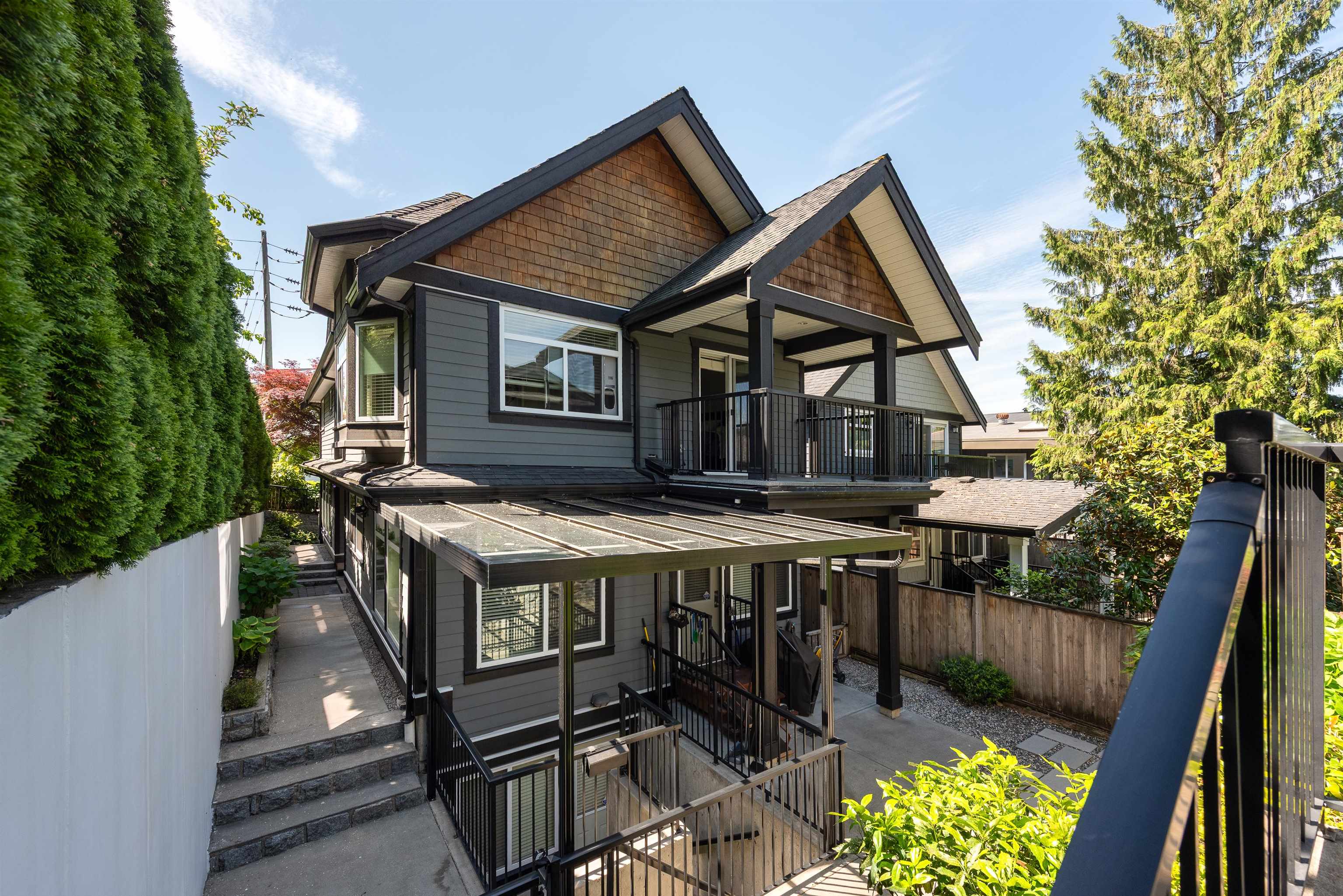  362 21st Street - MLS&reg; # R3130814