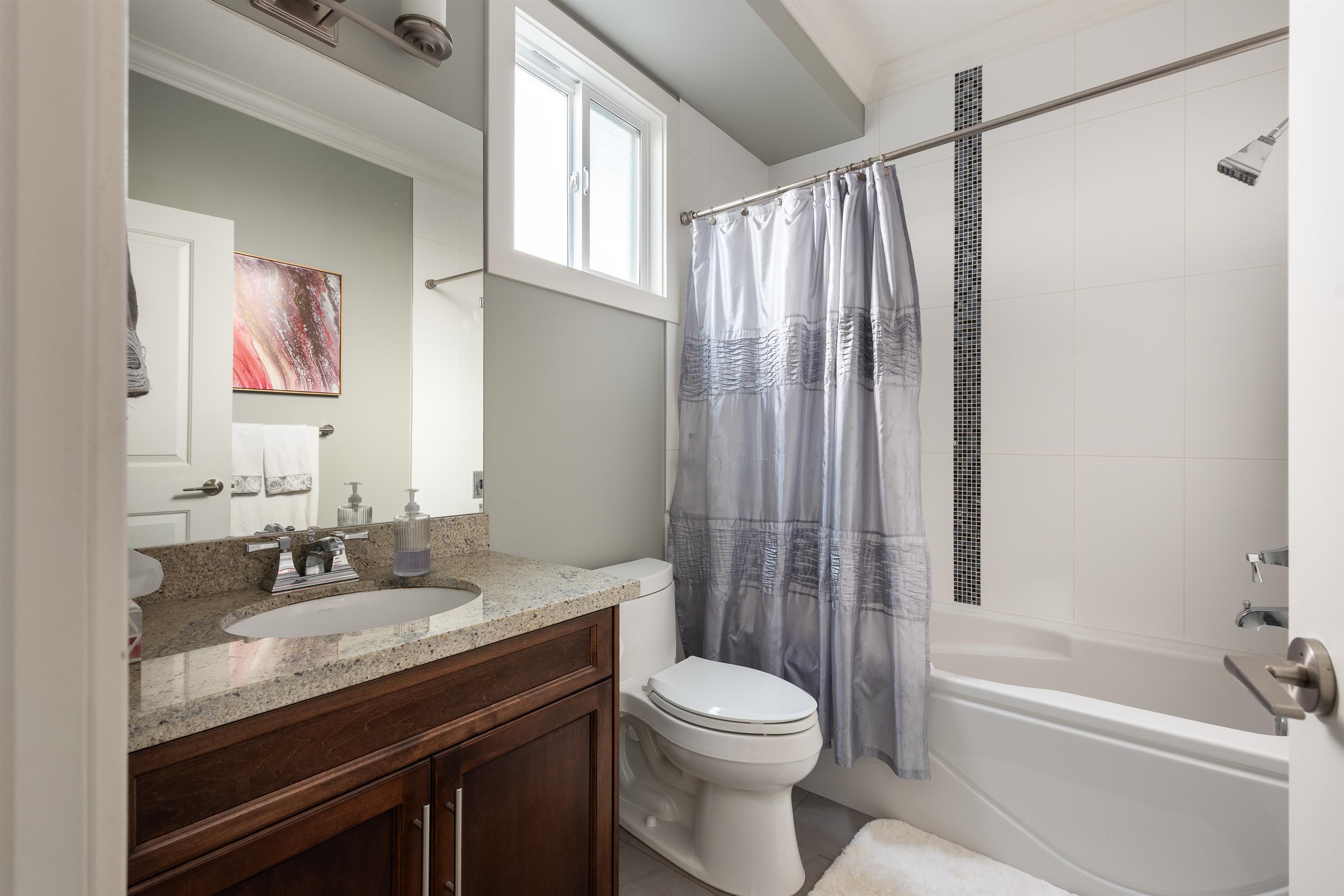  362 21st Street - MLS&reg; # R3130814