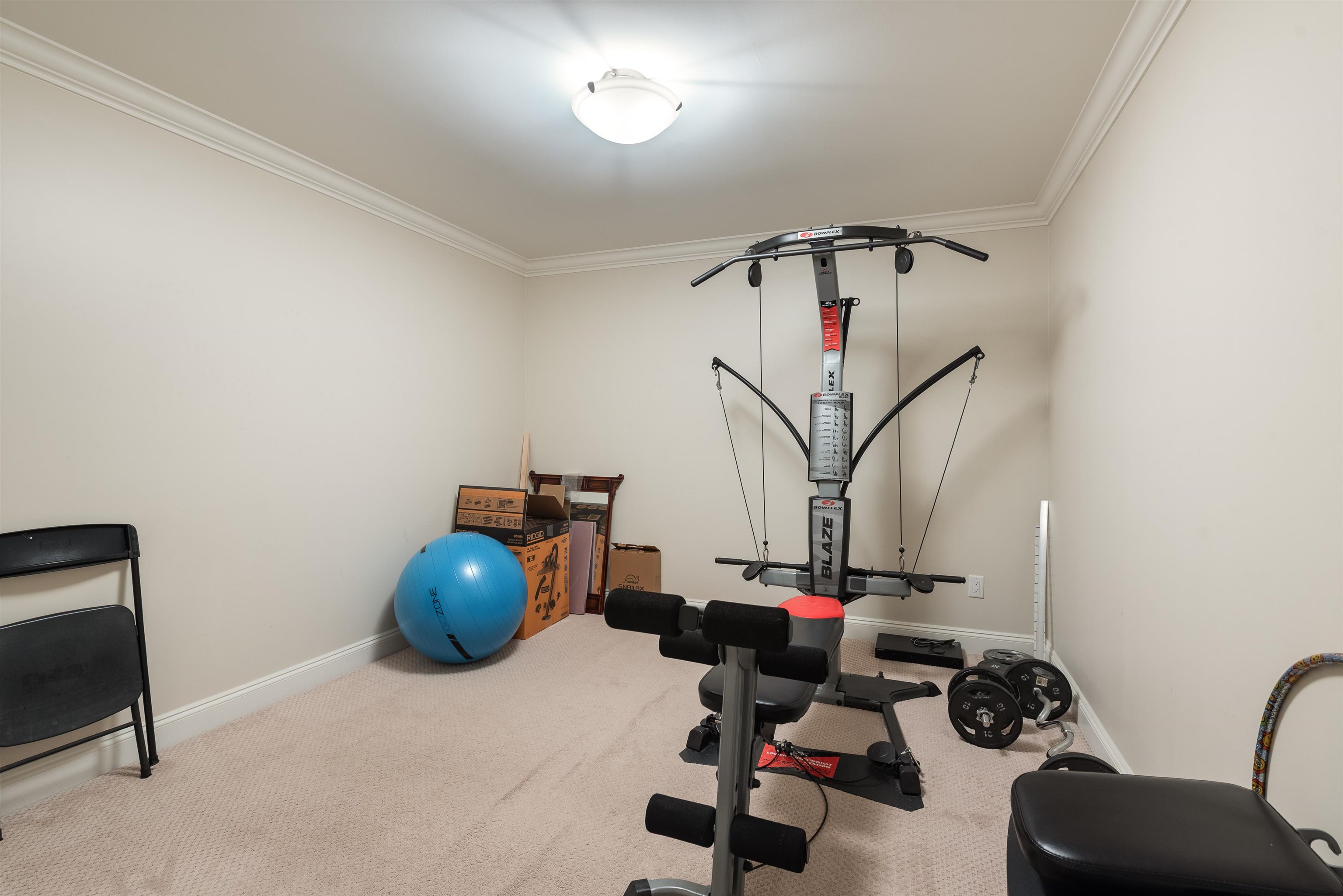  362 21st Street - MLS&reg; # R3130814