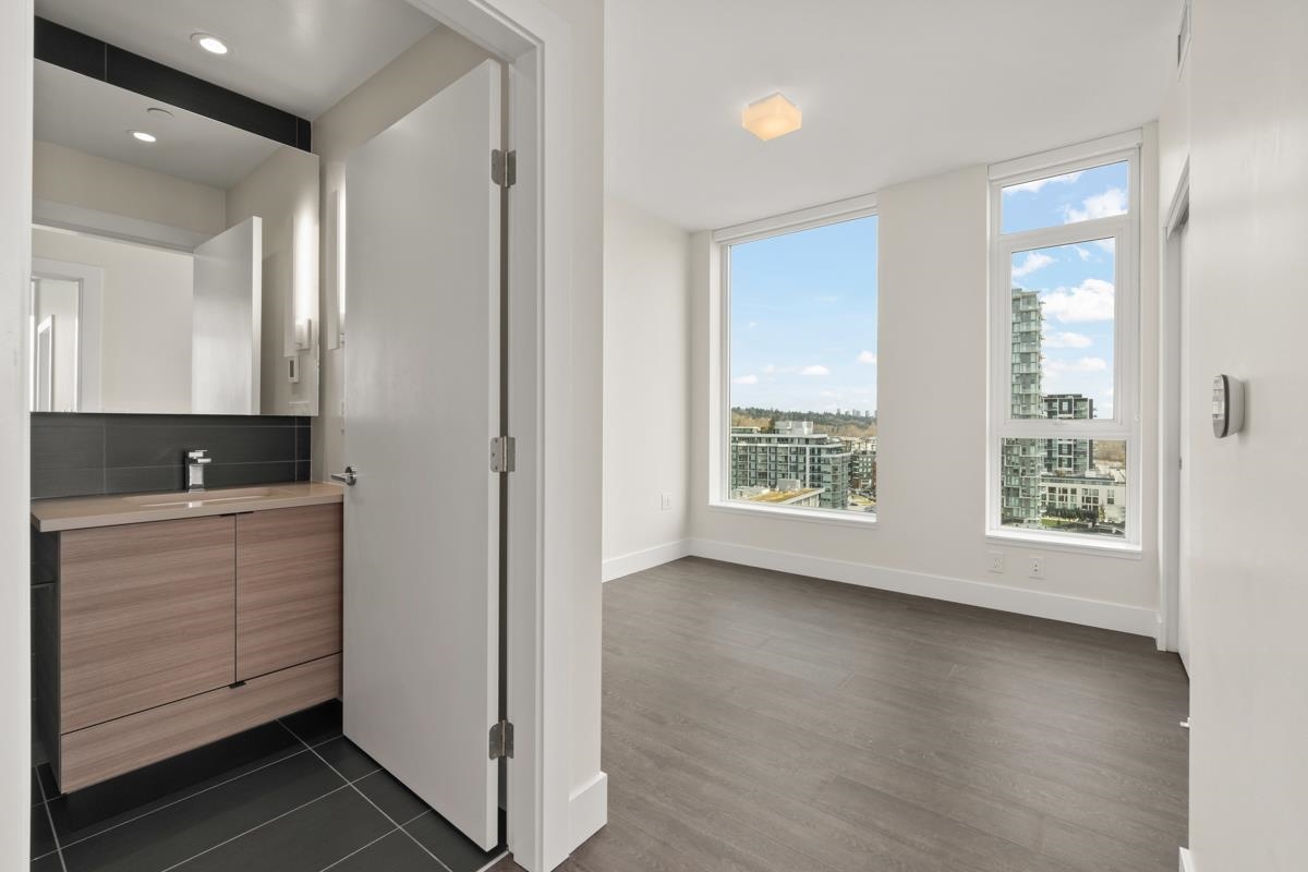 1302 3438 Sawmill Crescent  - MLS&reg; # R3131028