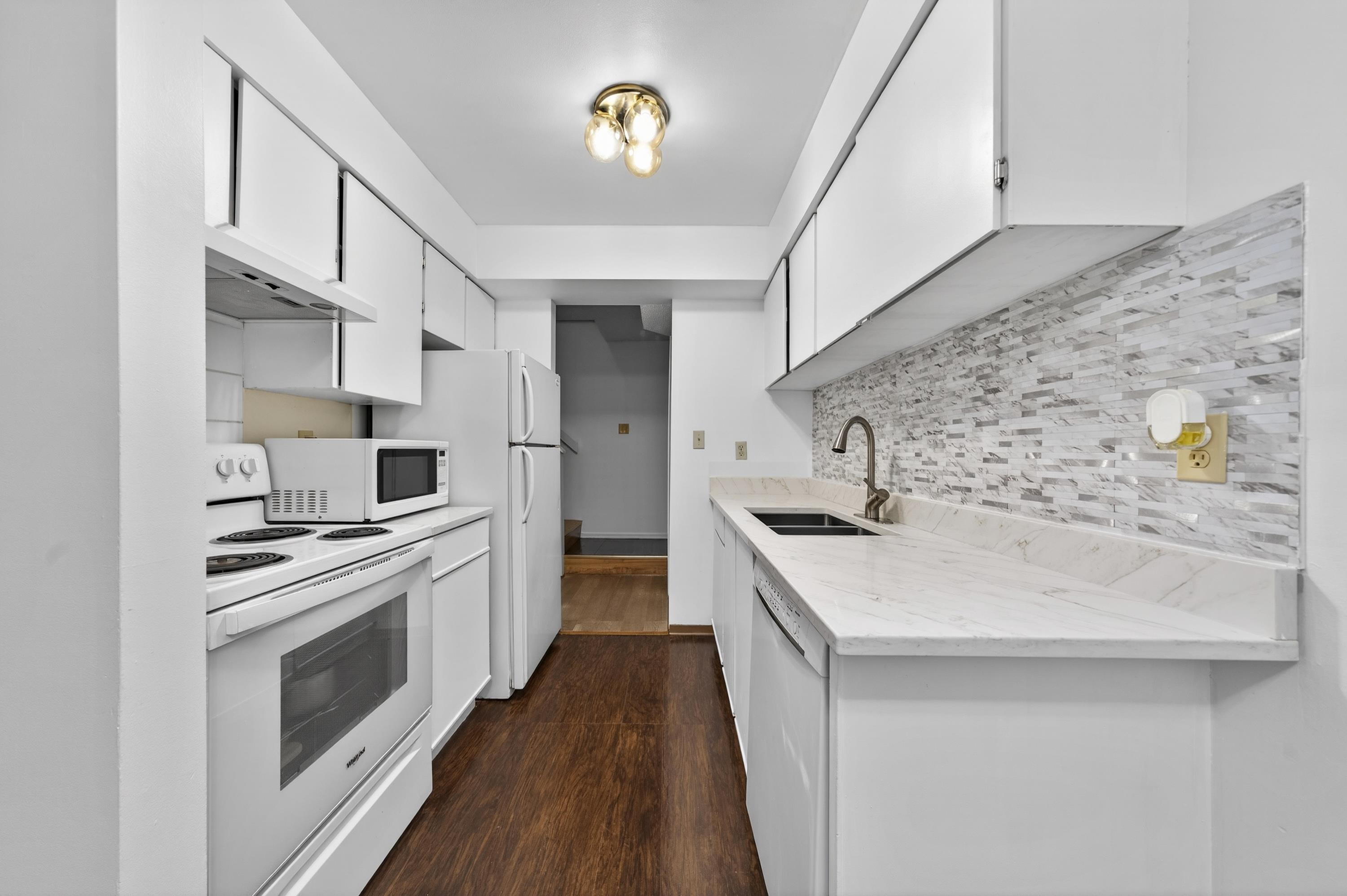  3438 Copeland Avenue - MLS&reg; # R3131070