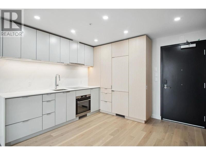 502 239 Keefer Street - MLS&reg; # R3131527