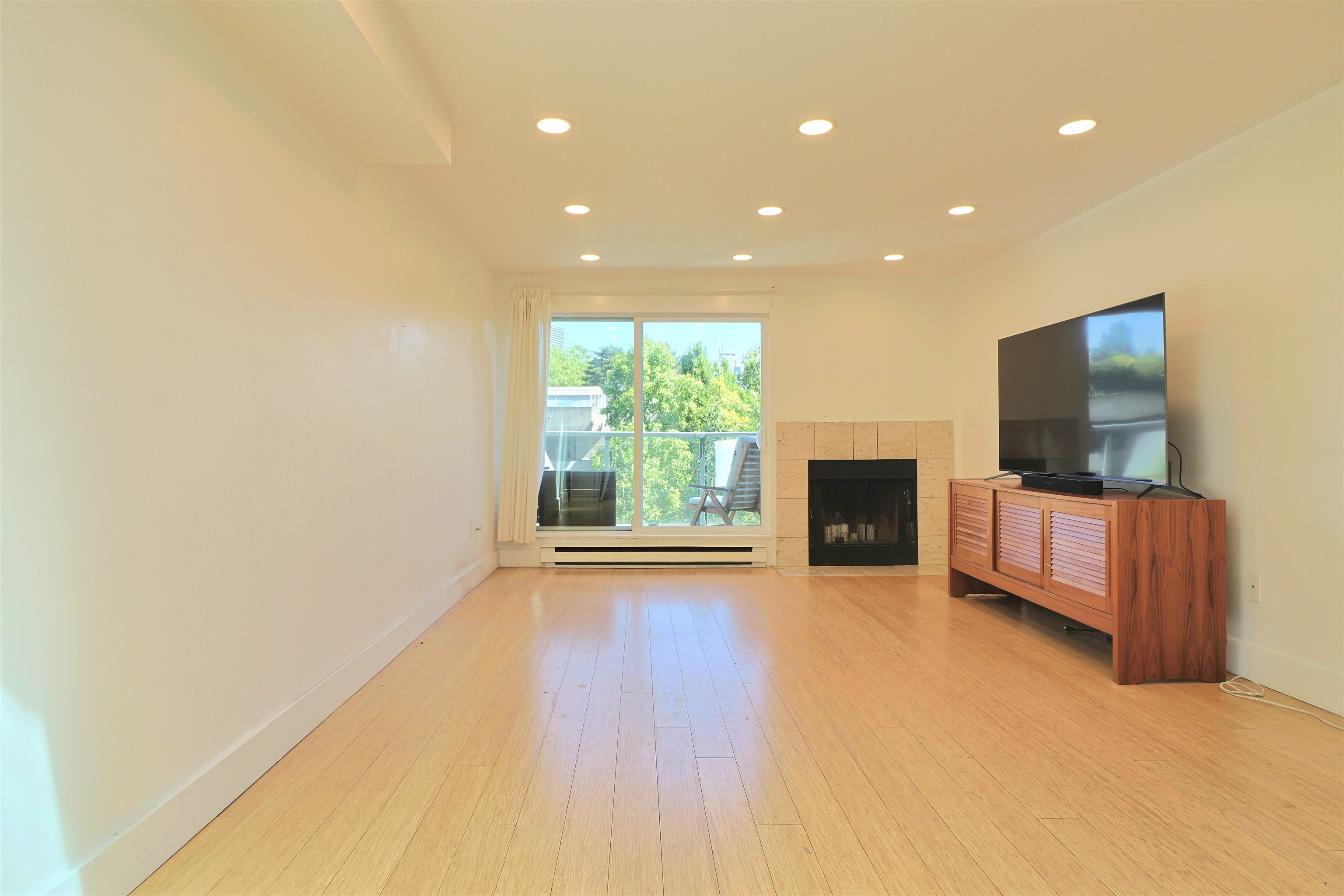 21 1345 4th Avenue - MLS&reg; # R3131785