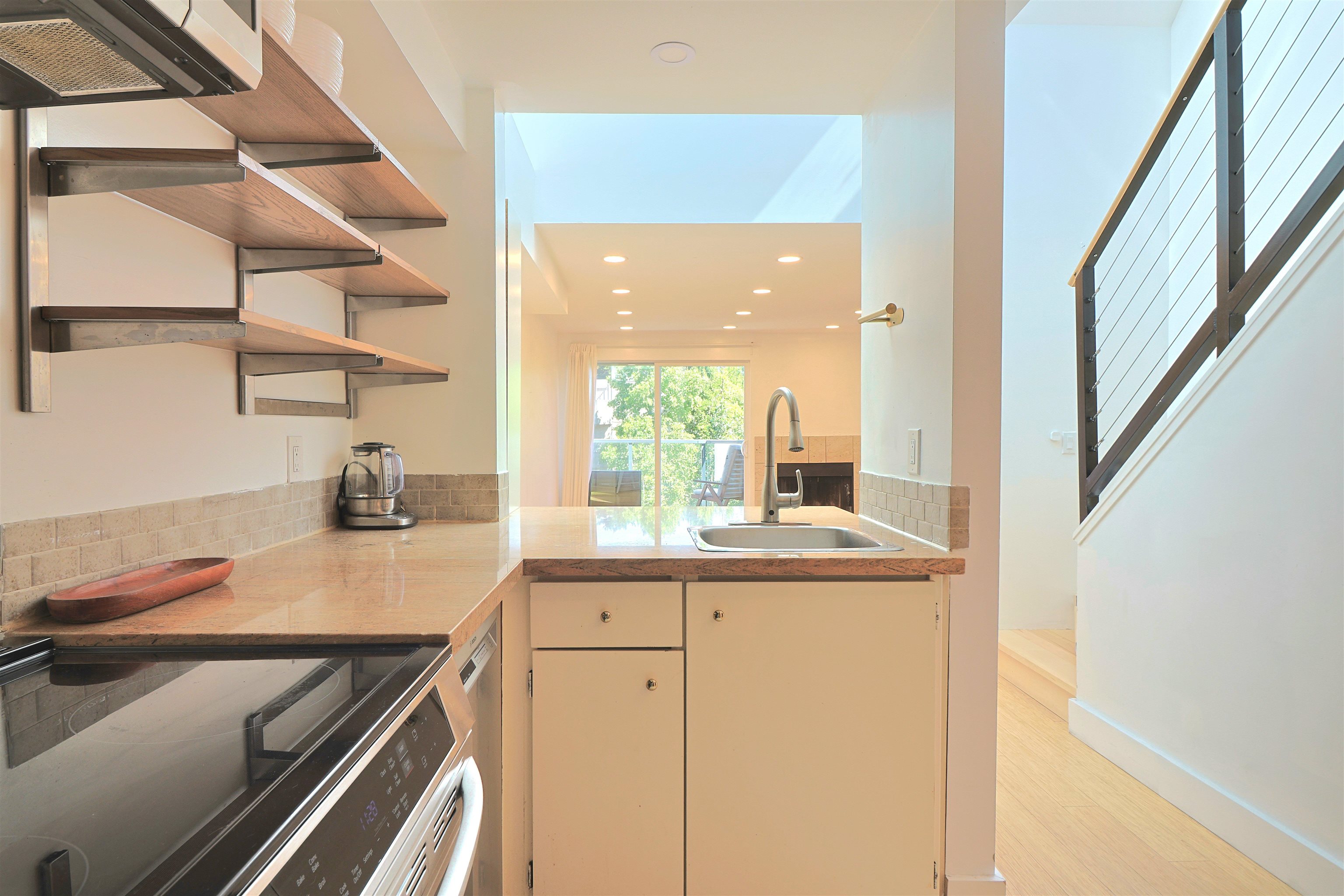 21 1345 4th Avenue - MLS&reg; # R3131785