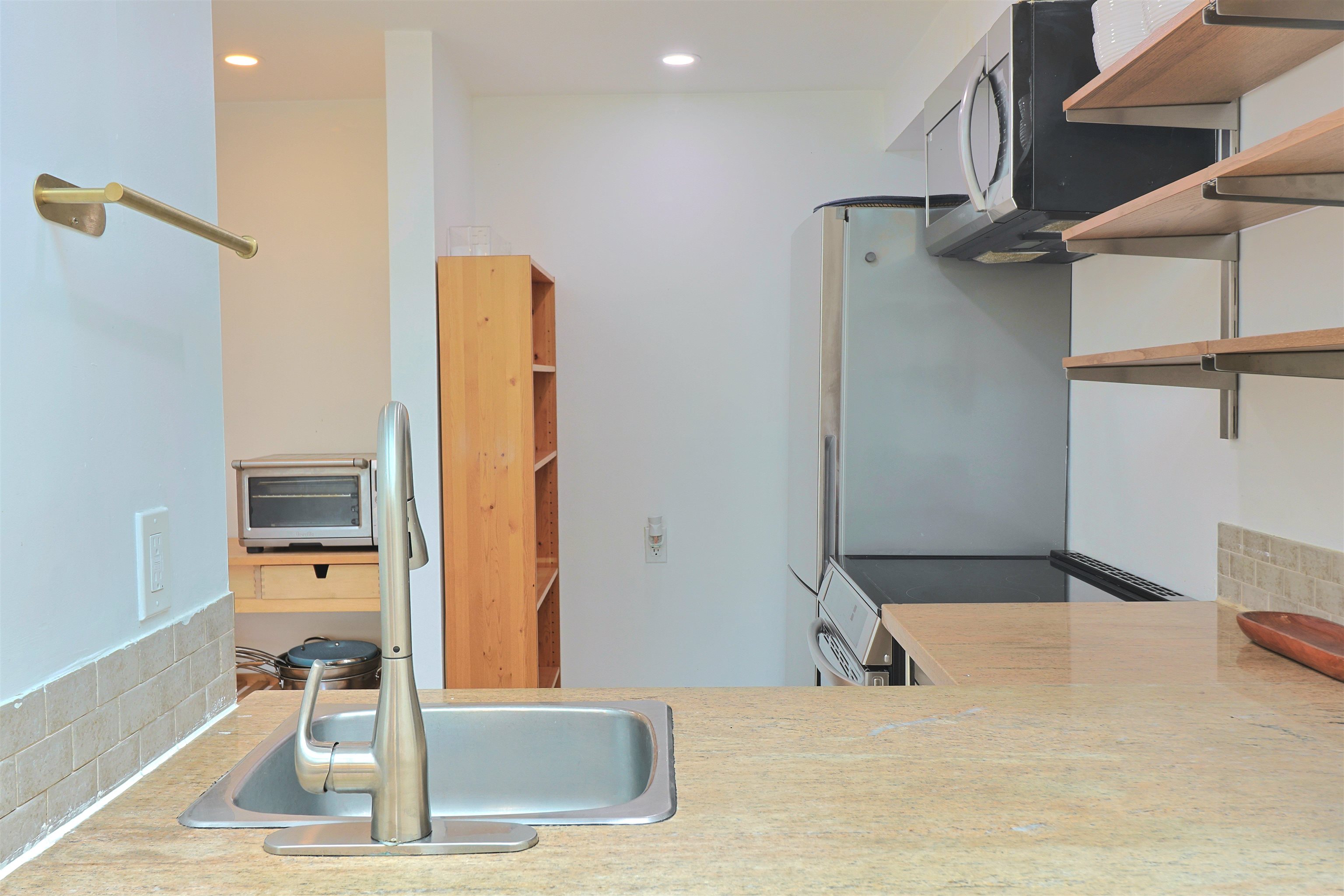 21 1345 4th Avenue - MLS&reg; # R3131785