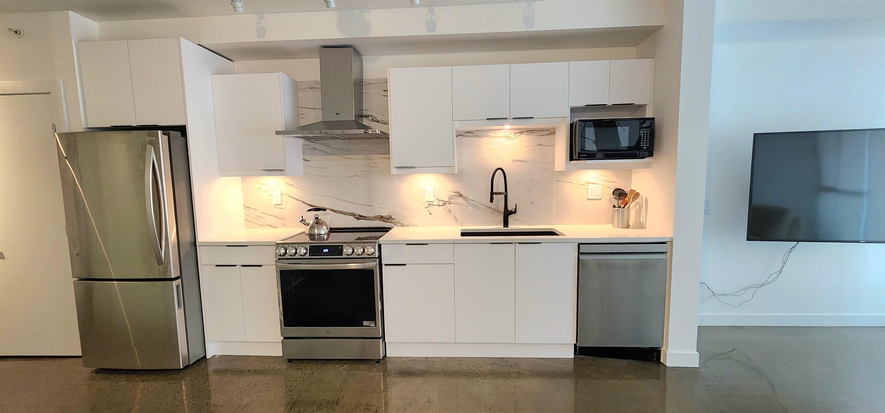 714 221 Union Street - MLS&reg; # R3131854