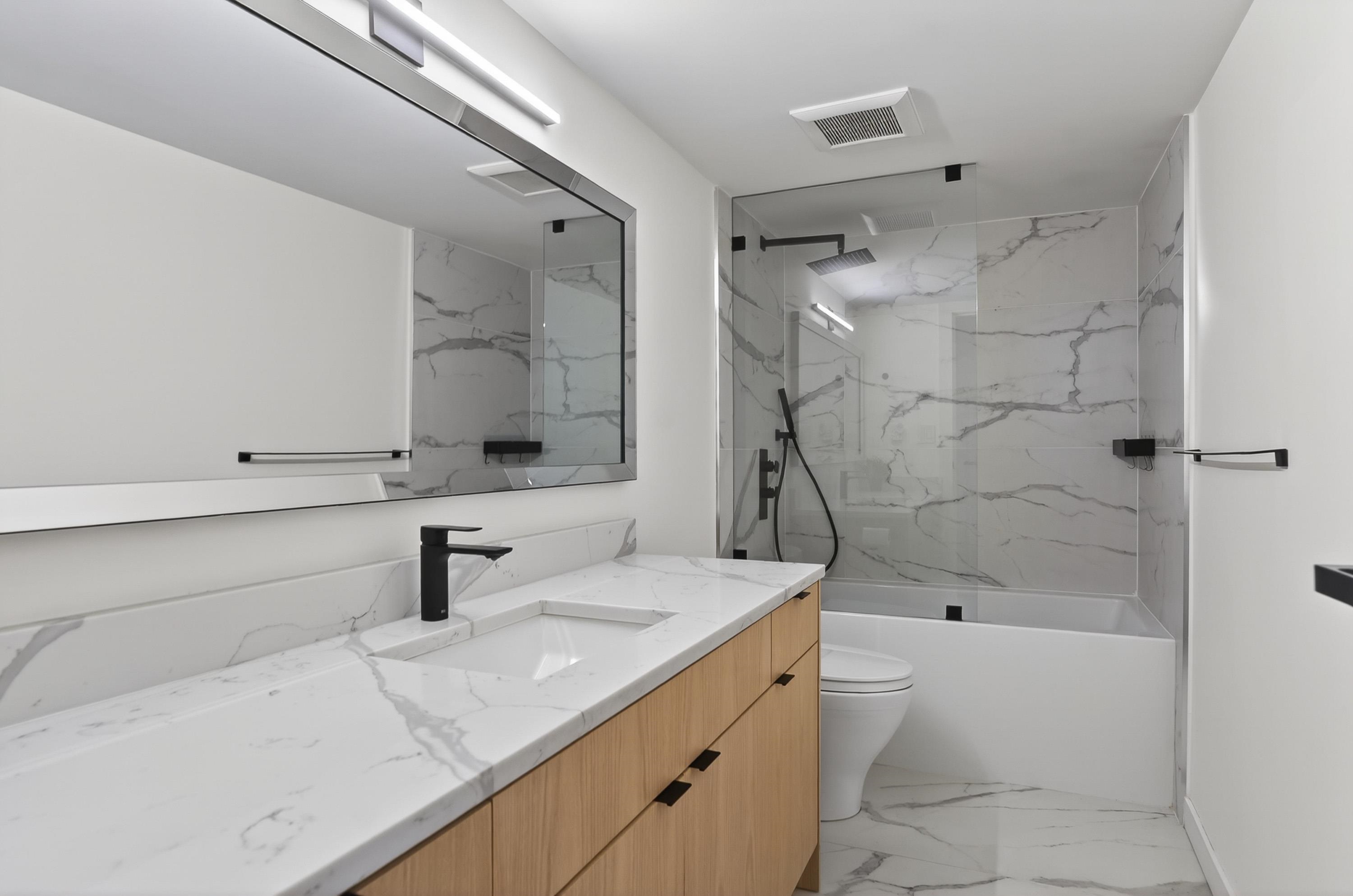 305 560 Cardero Street - MLS&reg; # R3132147