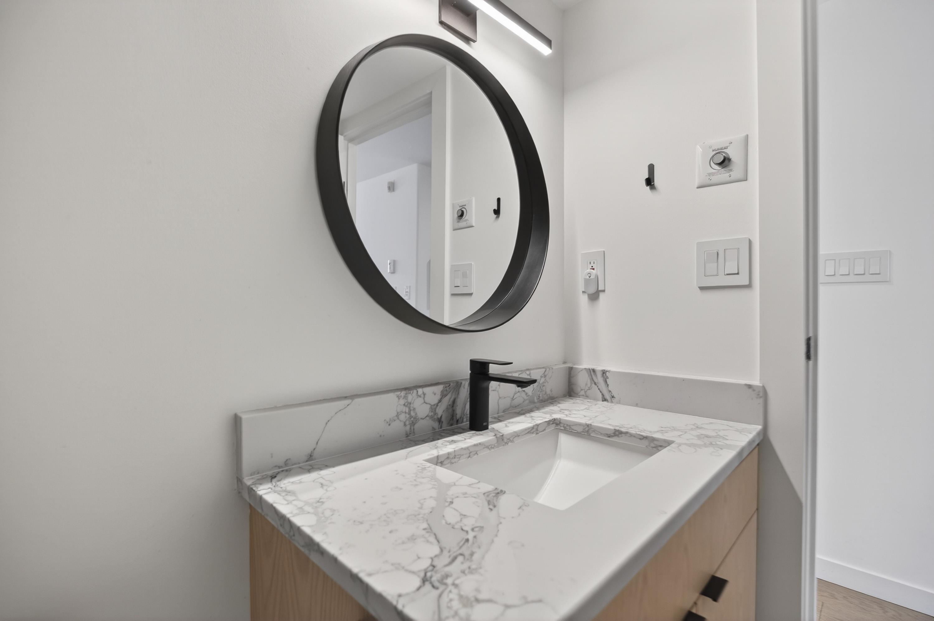 305 560 Cardero Street - MLS&reg; # R3132147