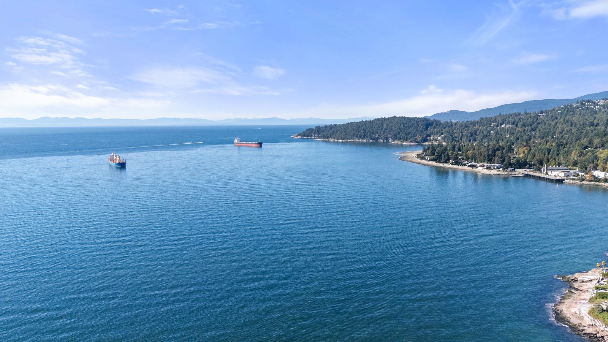  3721 Sunset Lane - MLS&reg; # R3132883