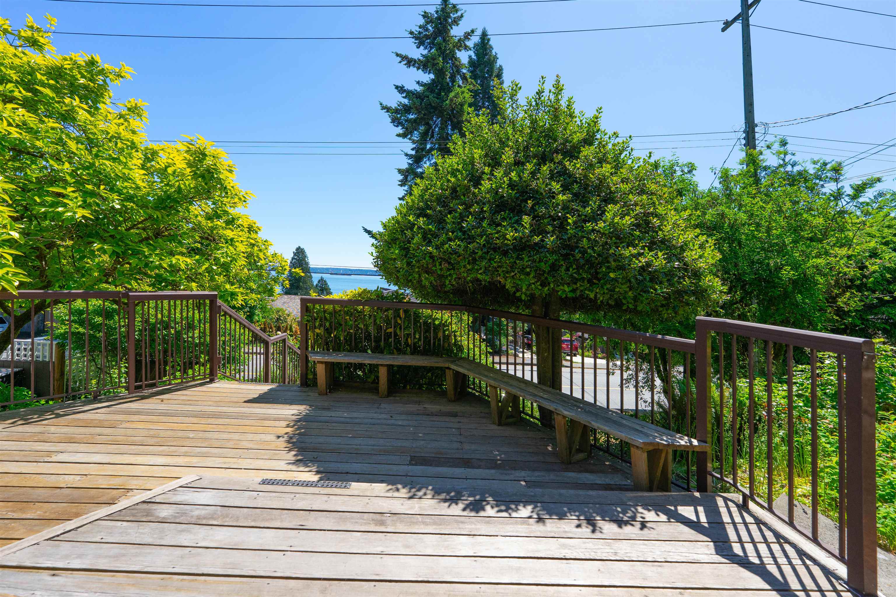  3341 Marine Drive - MLS&reg; # R3132901