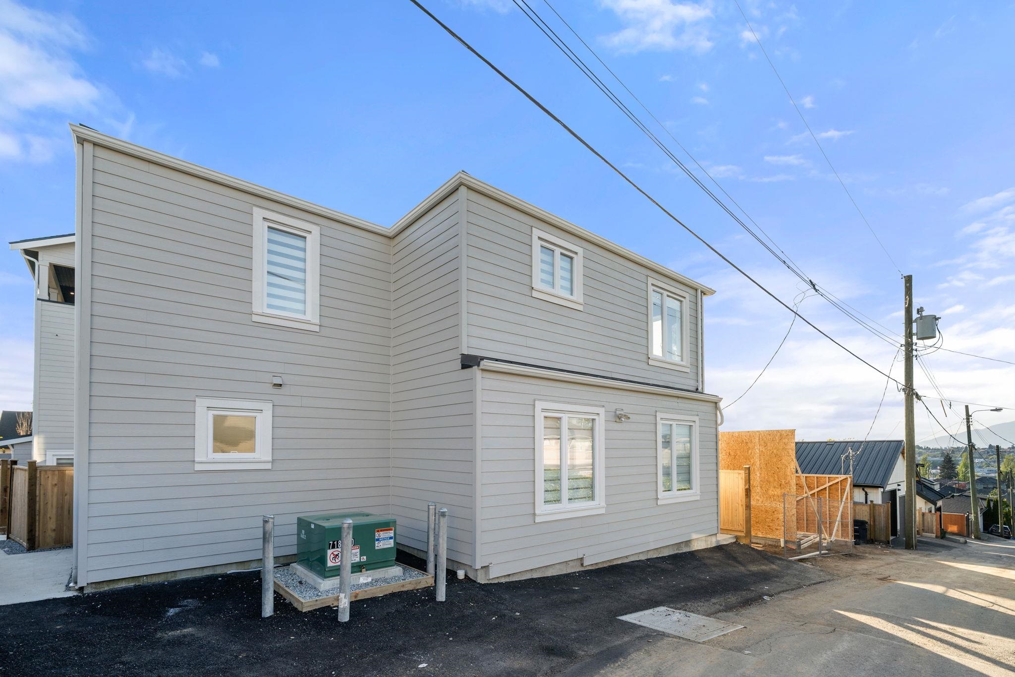 1 3583 Haida Drive - MLS&reg; # R3133221