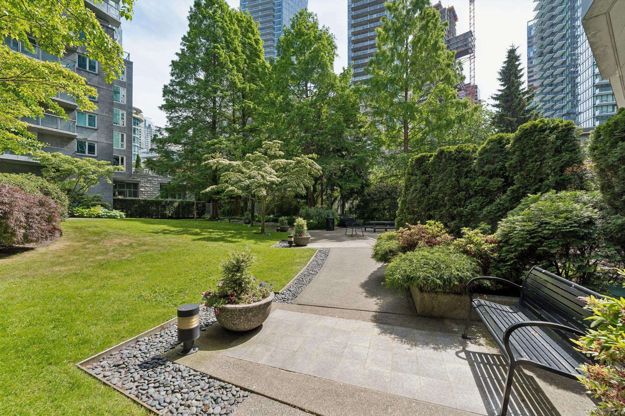 1703 560 Cardero Street - MLS&reg; # R3133532