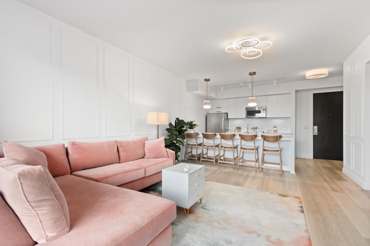 421 3333 Main Street - MLS&reg; # R3134195