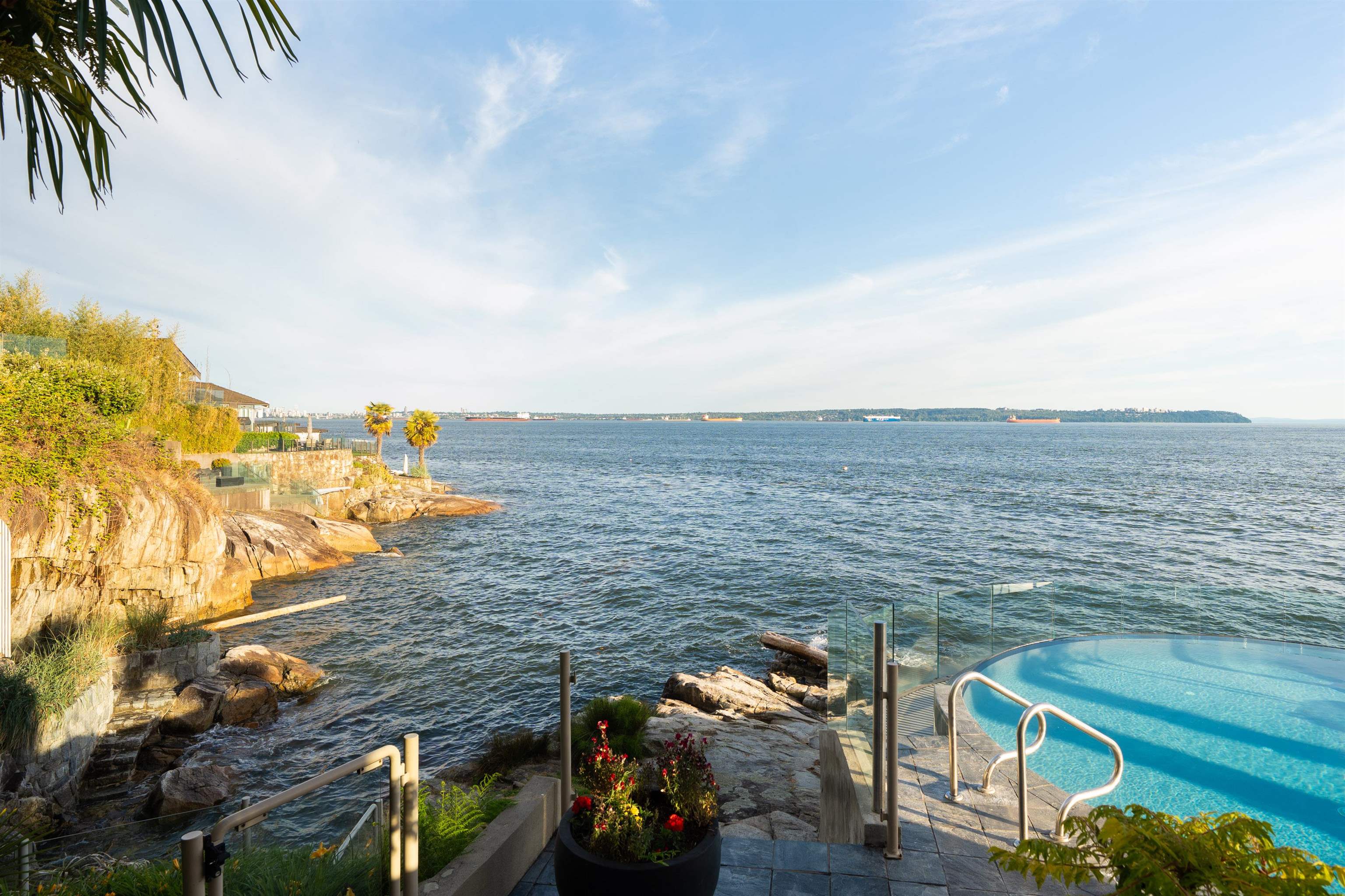  3912 Marine Drive - MLS&reg; # R3134388