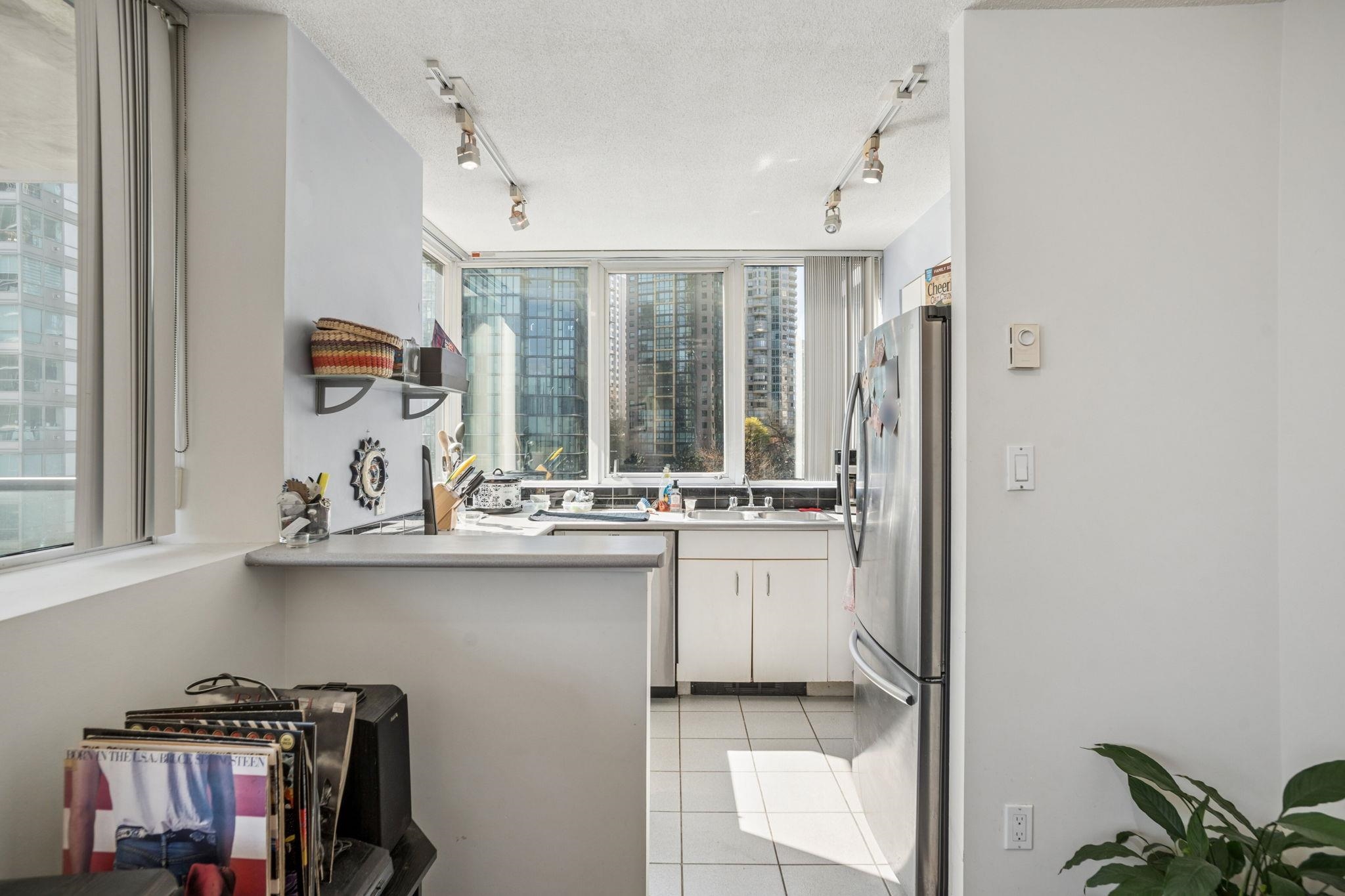906 588 Broughton Street - MLS&reg; # R3134415