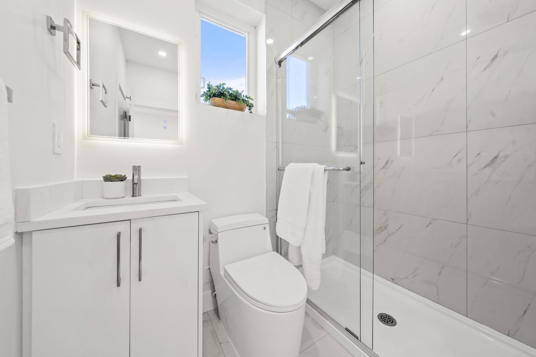 2 3583 Haida Drive - MLS&reg; # R3135147