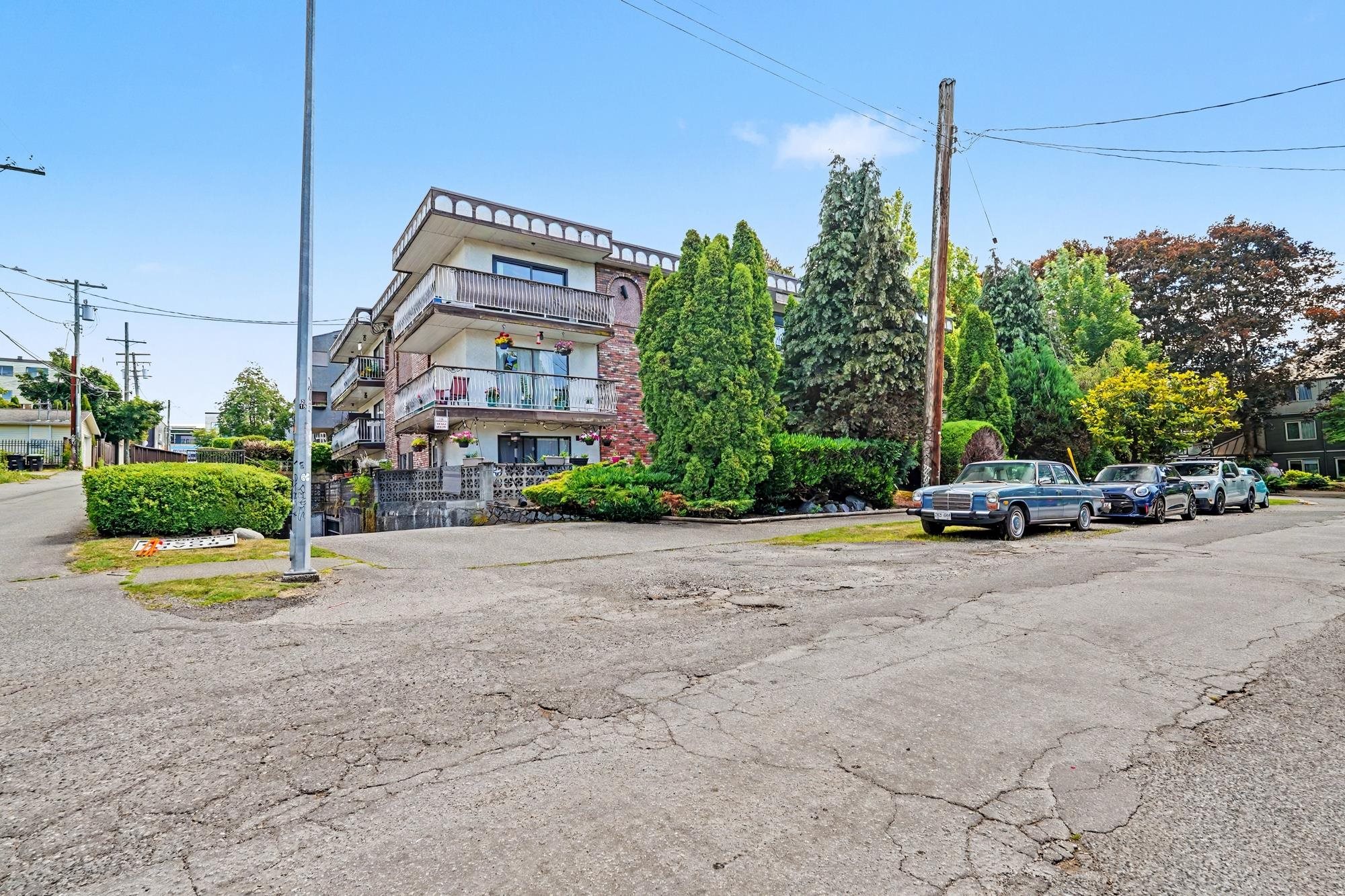 203 1611 3rd Avenue - MLS&reg; # R3135868