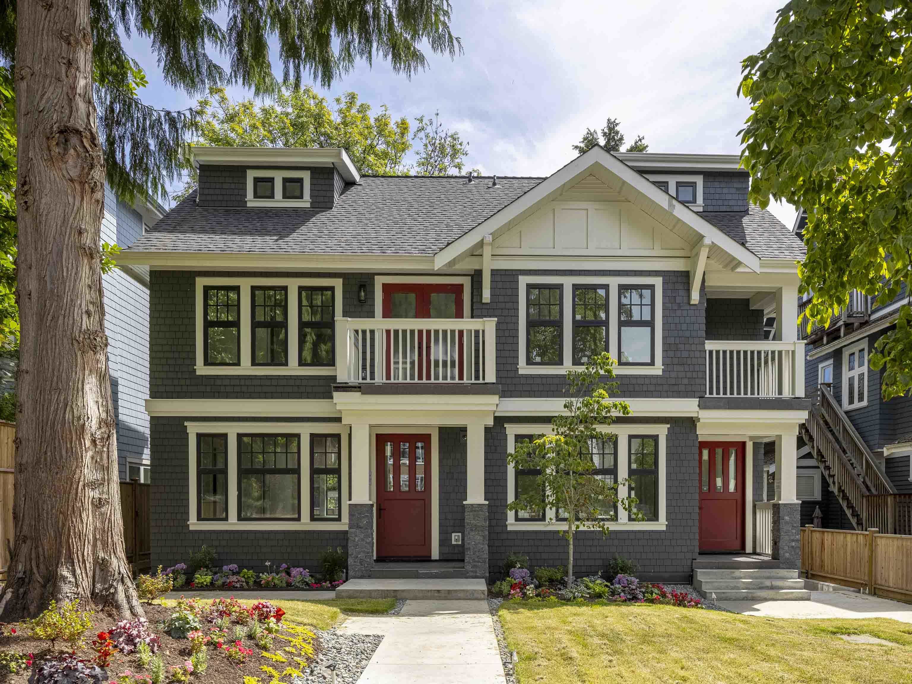  2566 2nd Avenue - MLS&reg; # R3136407