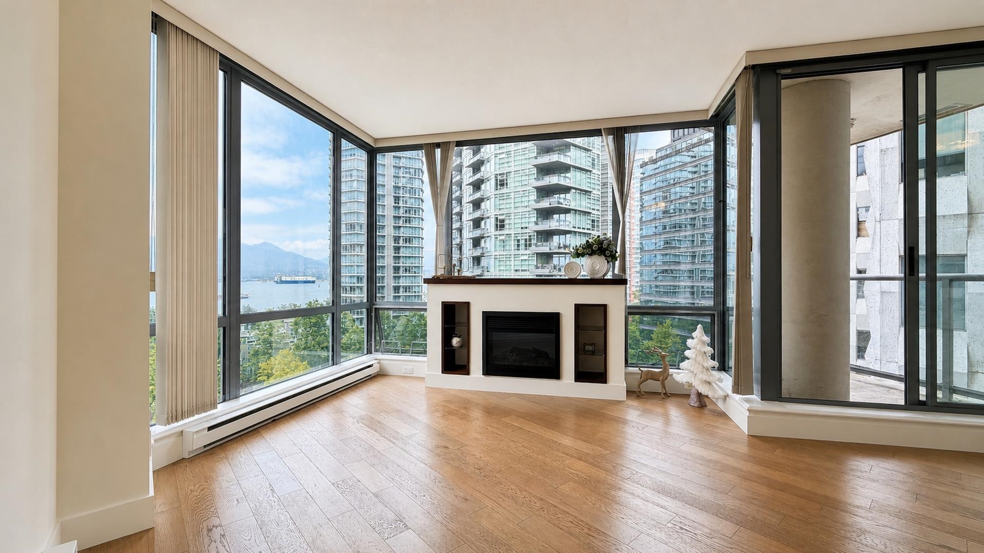 701 1228 Hastings Street - MLS&reg; # R3136539