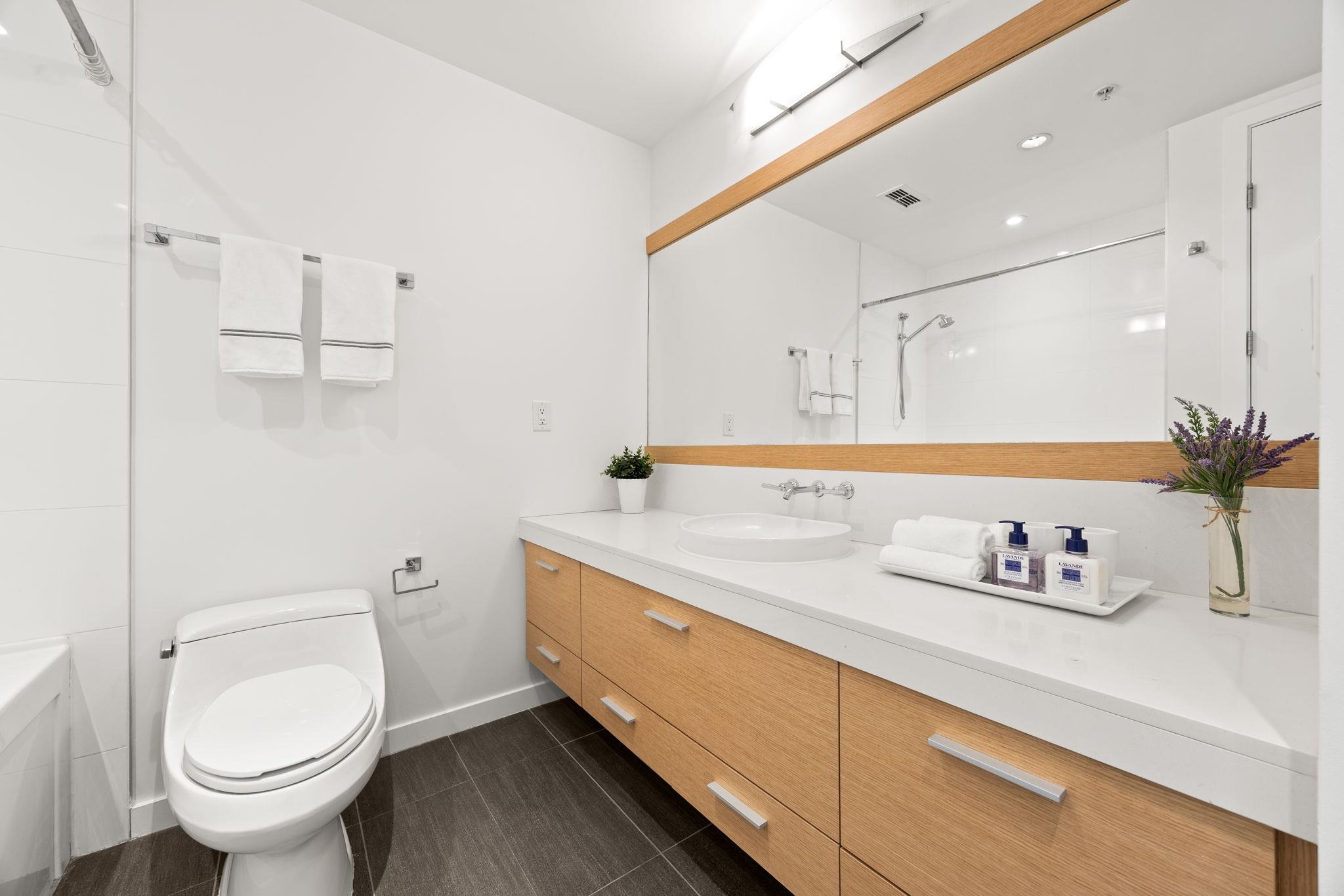 308 2528 Maple Street - MLS&reg; # R3136612